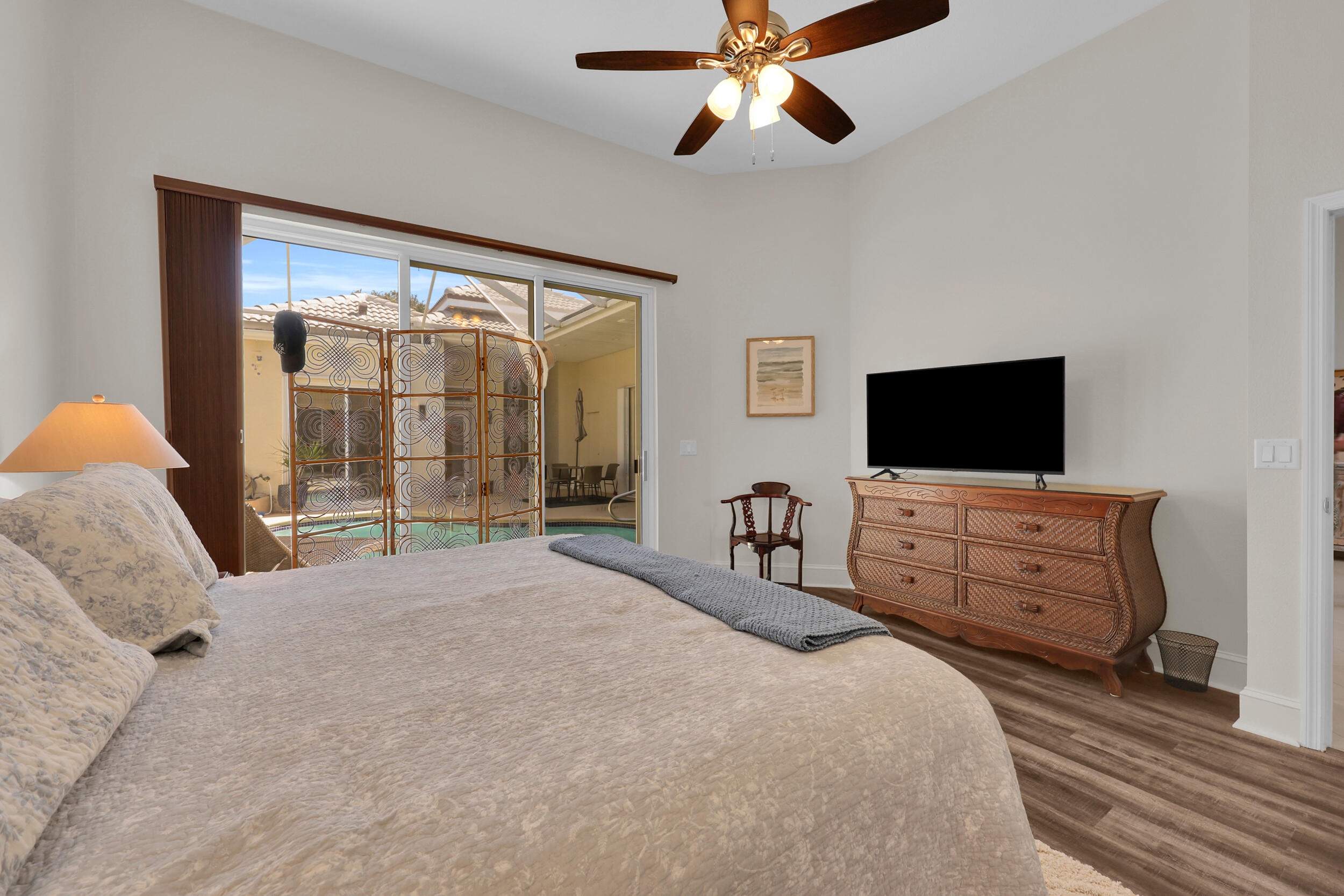 831 Island Club Square Property Photo 14