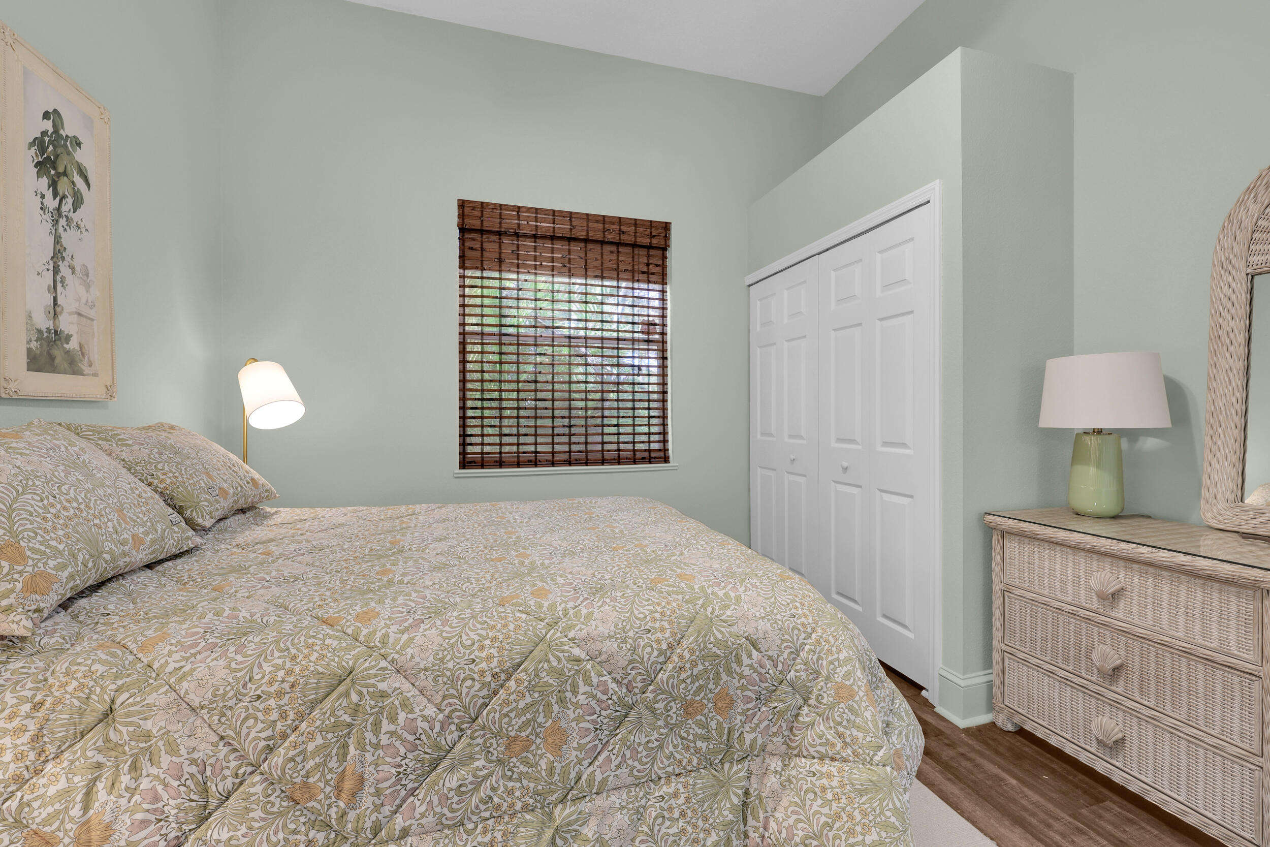 831 Island Club Square Property Photo 19