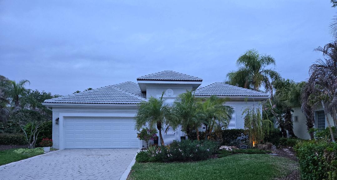 831 Island Club Square Property Photo 37