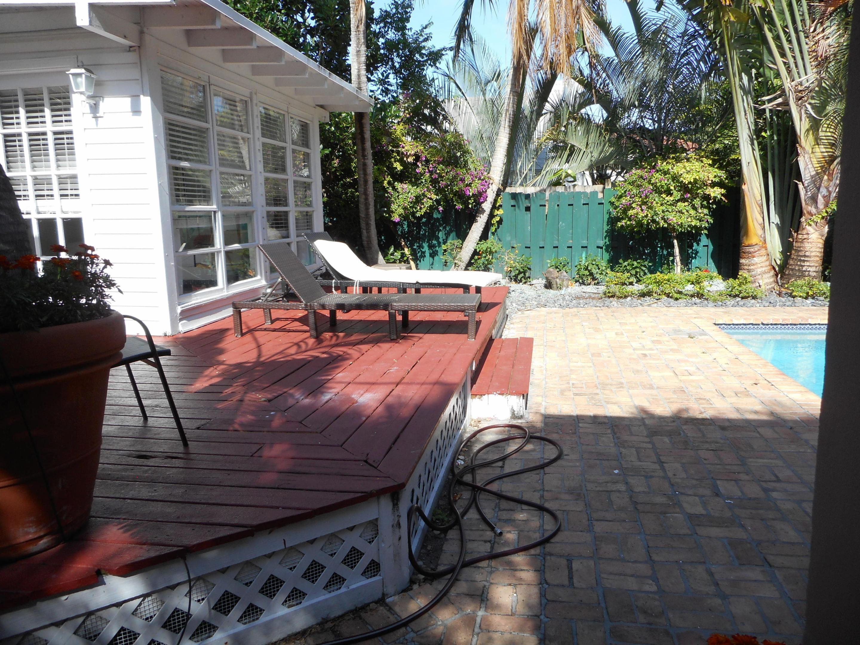 600 Westwood Road Property Photo 8