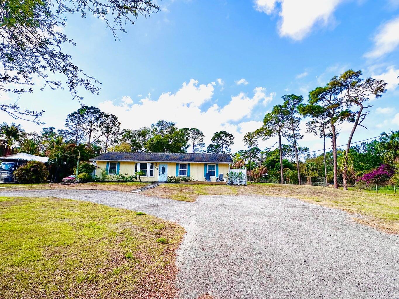 11158 51st Court N Property Photo 1