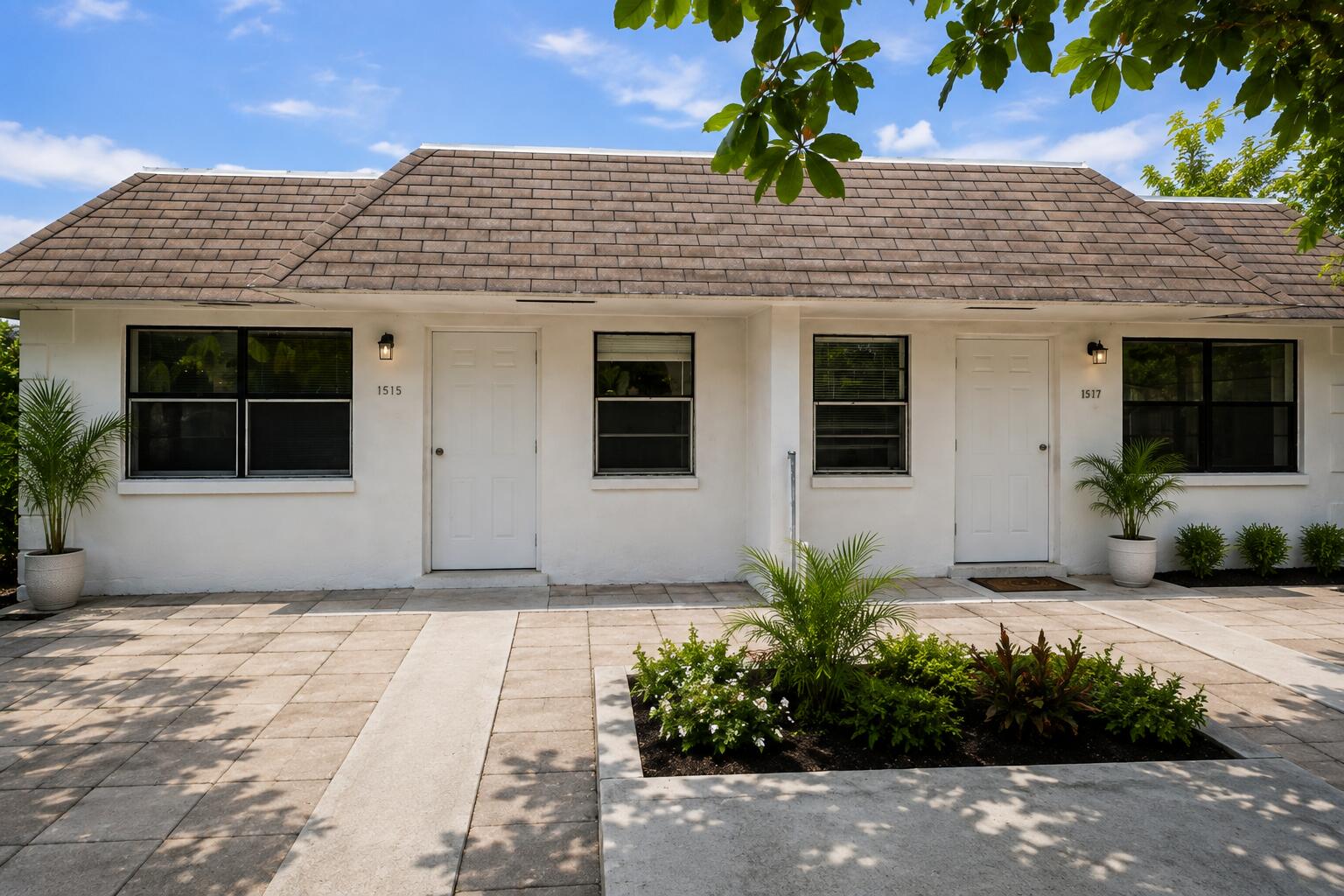 1515 Nw 8th Avenue Property Photo 1
