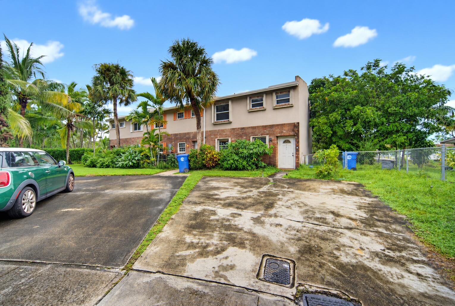 247 Sunshine Drive Property Photo 1