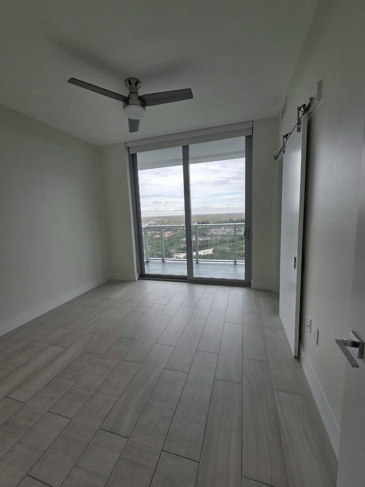 2000 Metropica Way 2401 Property Photo 9