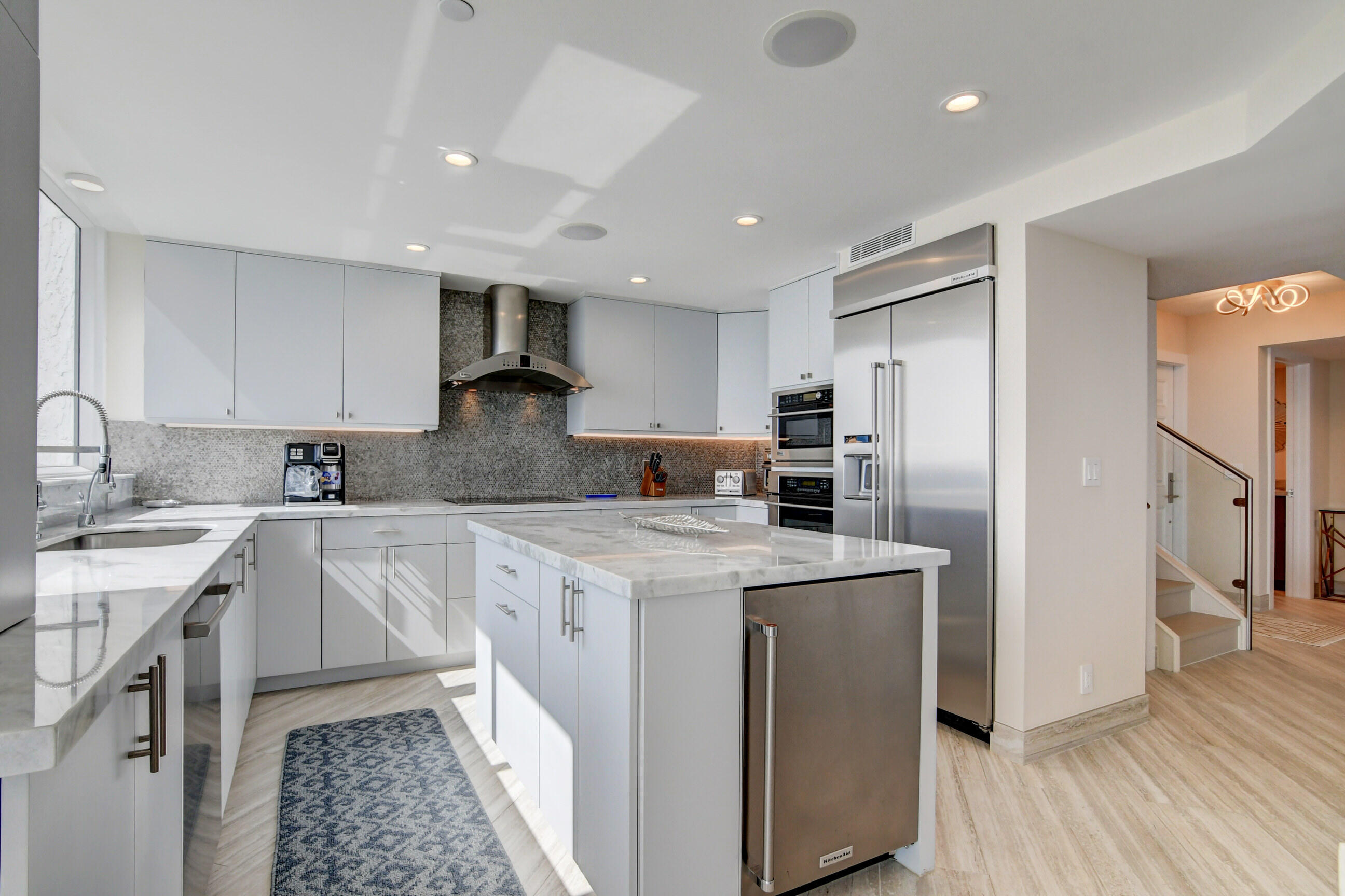 2575 S Ocean Boulevard 204s Property Photo 10