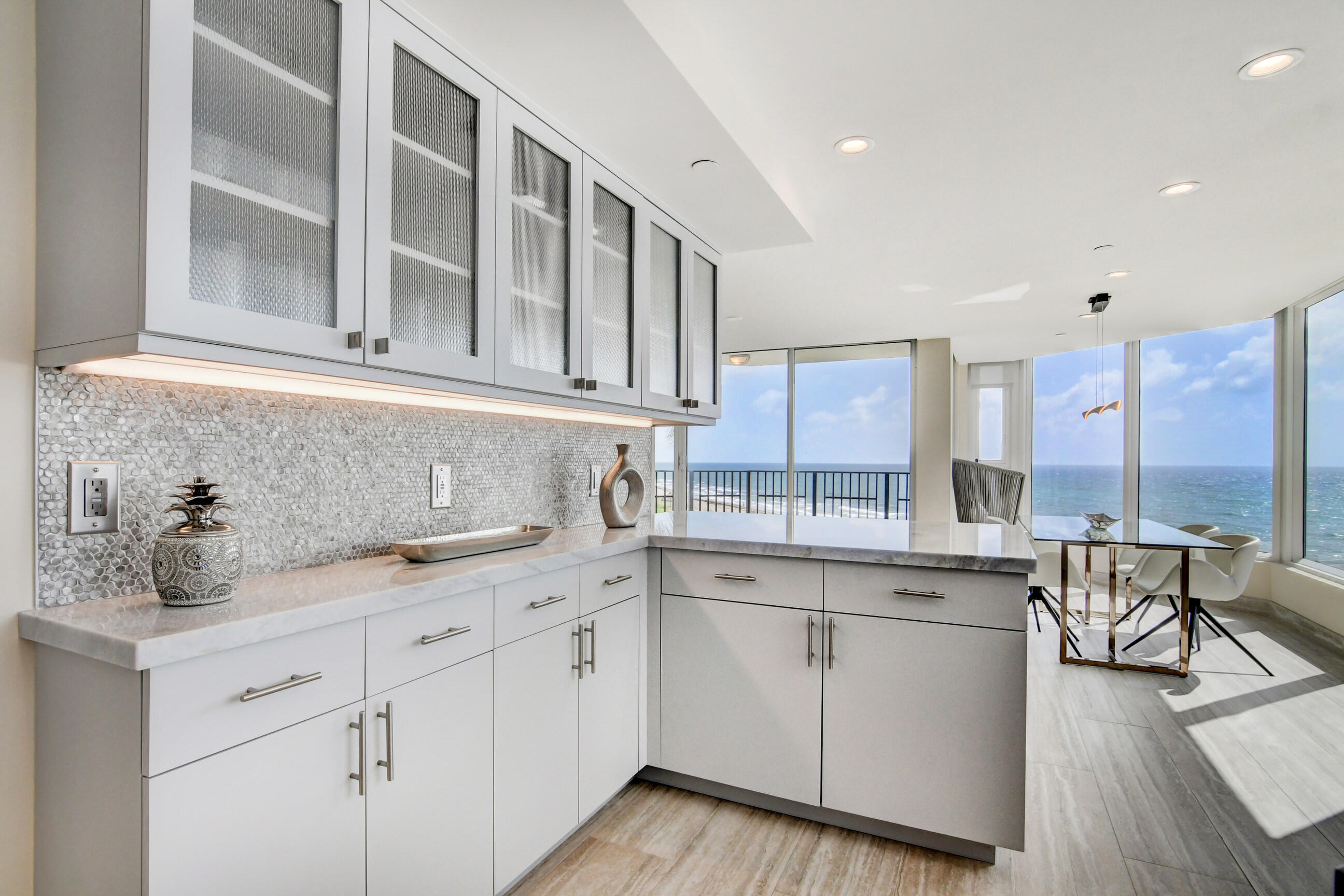 2575 S Ocean Boulevard 204s Property Photo 13