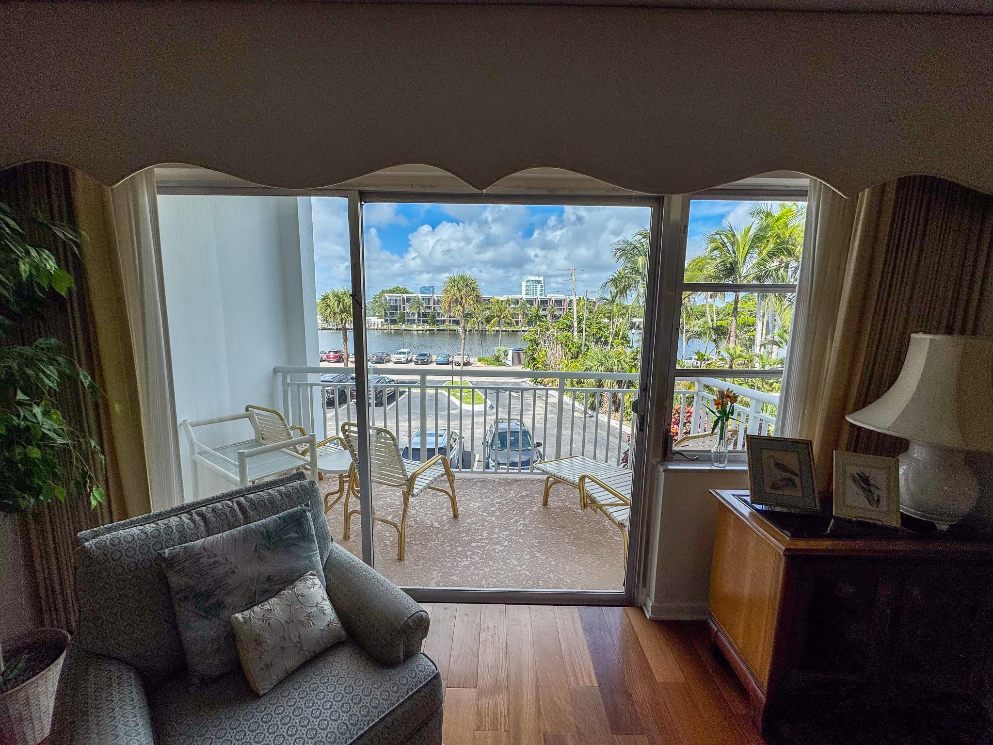 1750 S Ocean Lane 205 Property Photo 18
