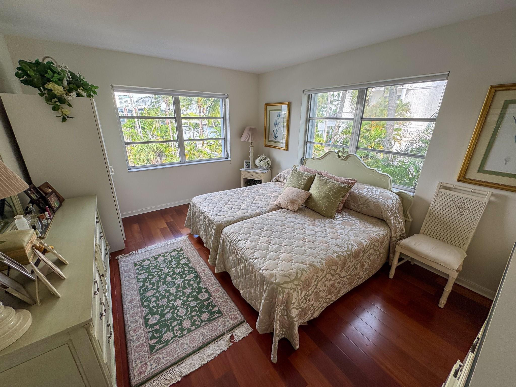 1750 S Ocean Lane 205 Property Photo 23