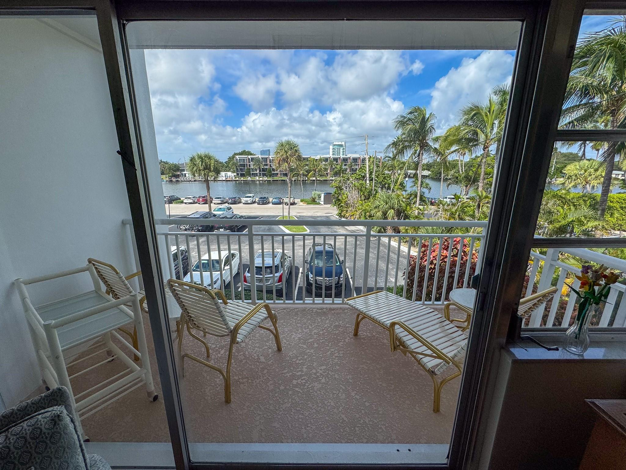 1750 S Ocean Lane 205 Property Photo 26