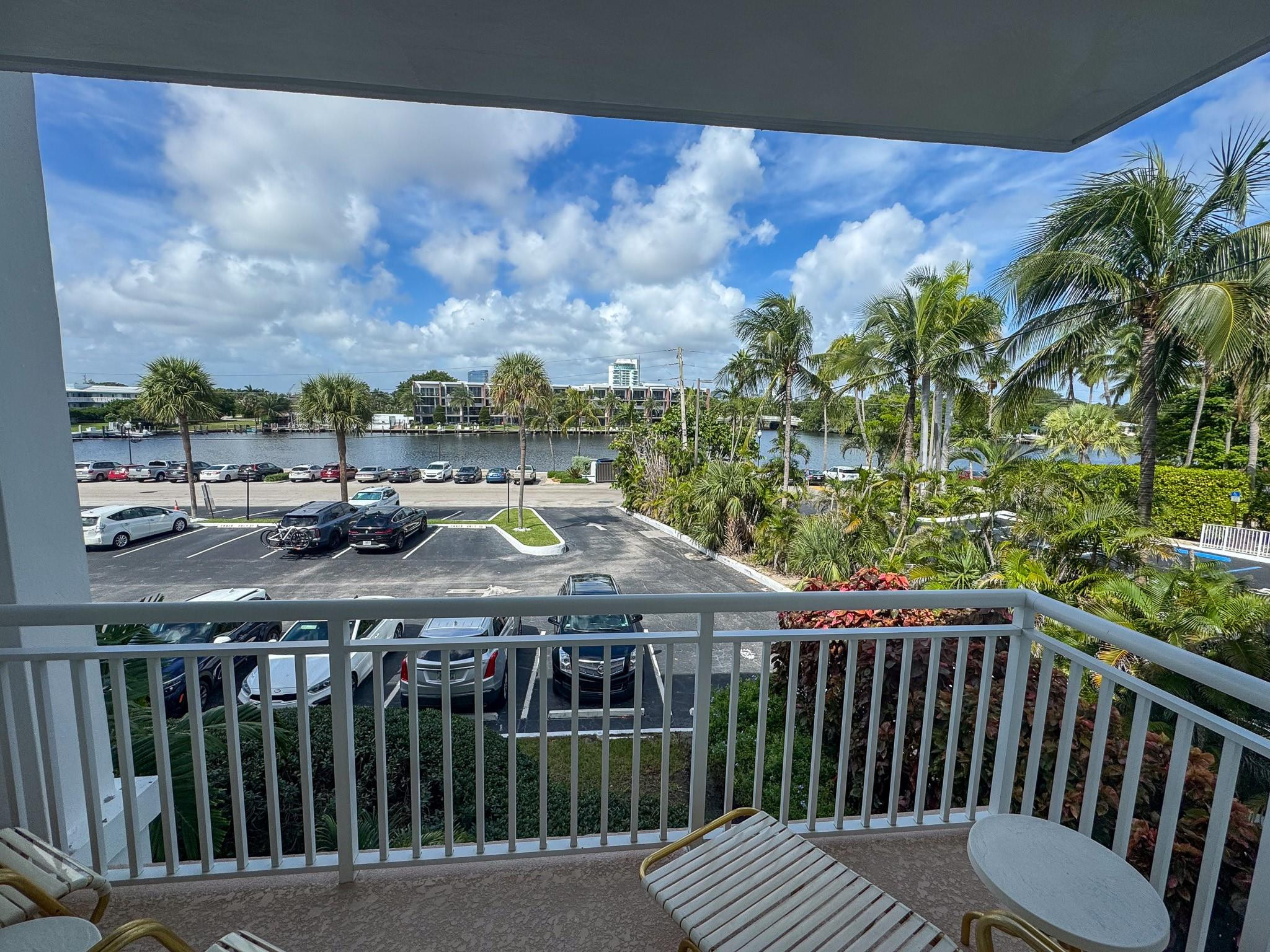 1750 S Ocean Lane 205 Property Photo 27