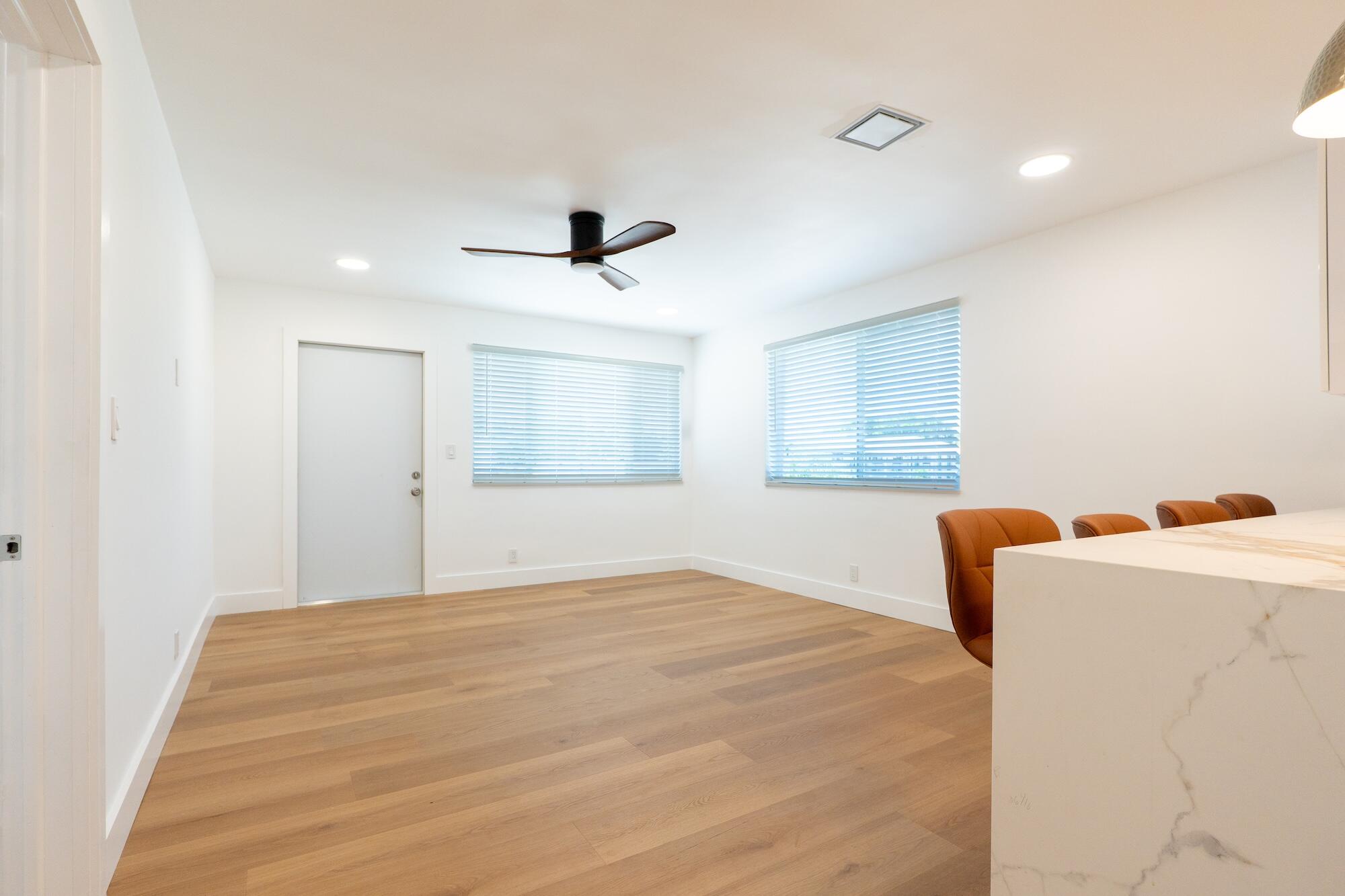 2175 Ne 56th Street 201 Property Photo 3