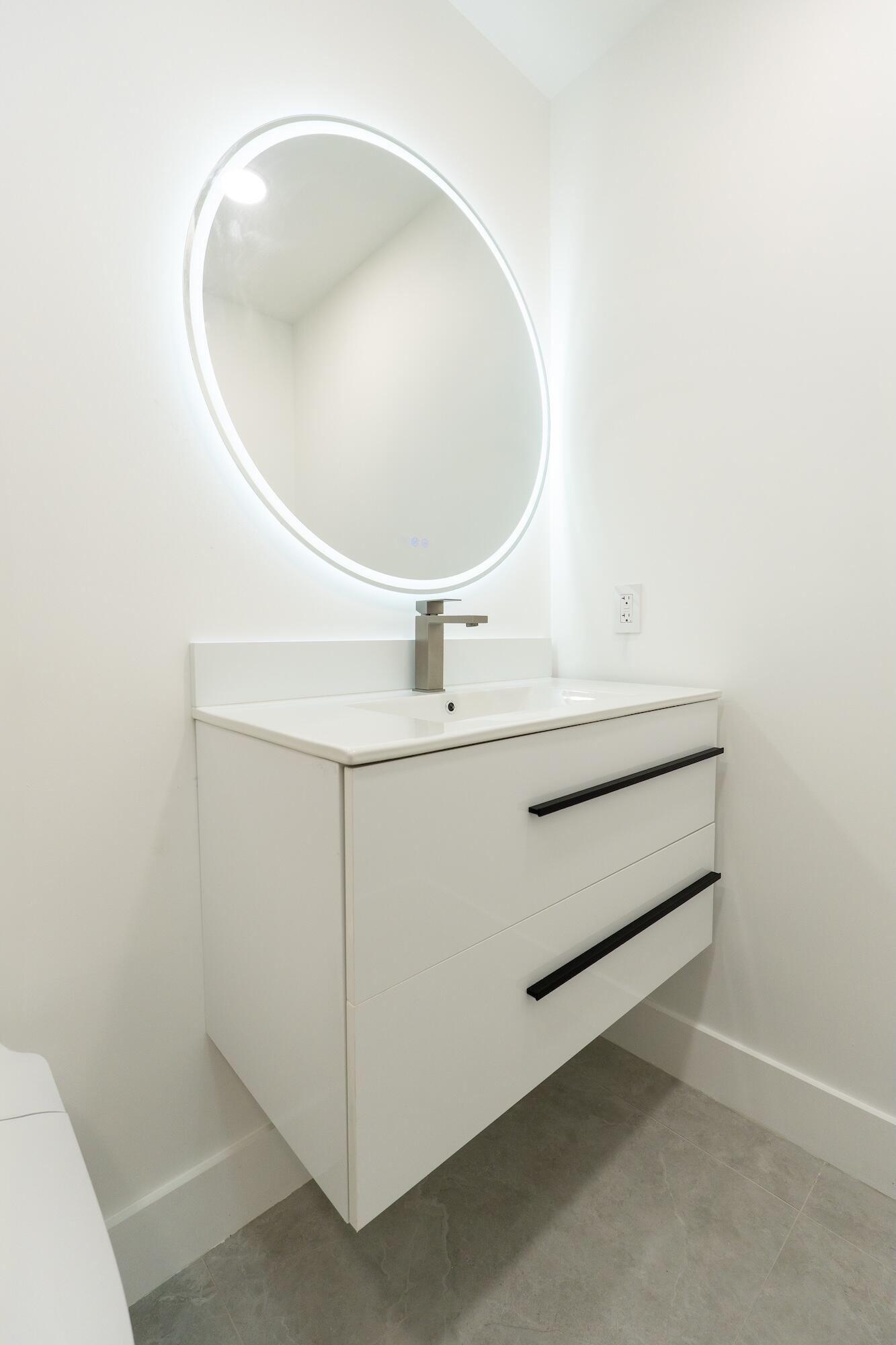 2175 Ne 56th Street 201 Property Photo 19