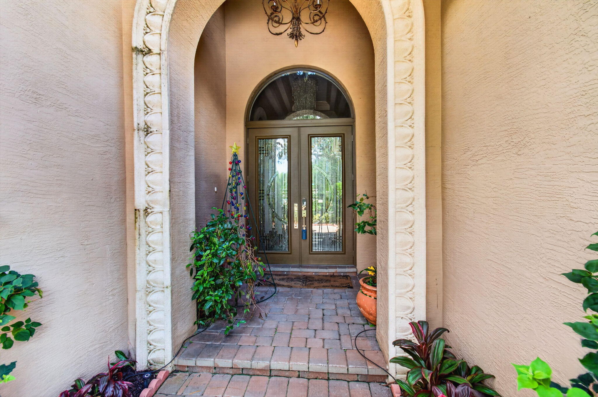 17835 Lake Azure Way Property Photo 8