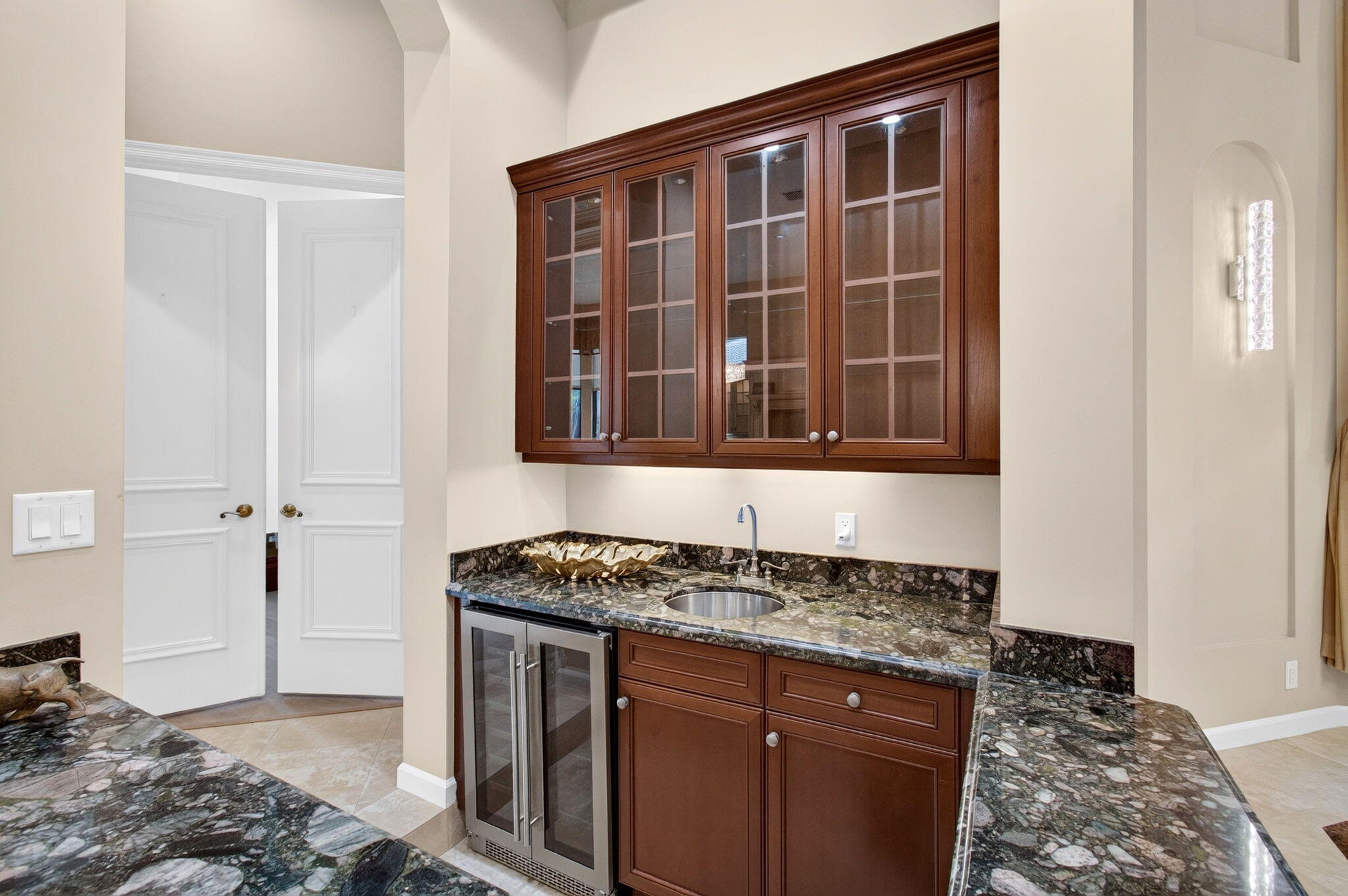 17835 Lake Azure Way Property Photo 20