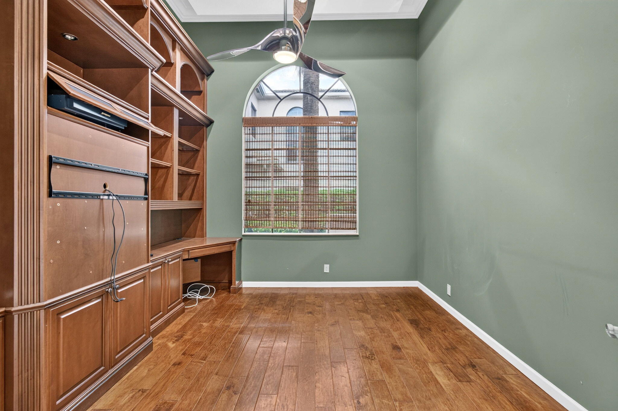 17835 Lake Azure Way Property Photo 45