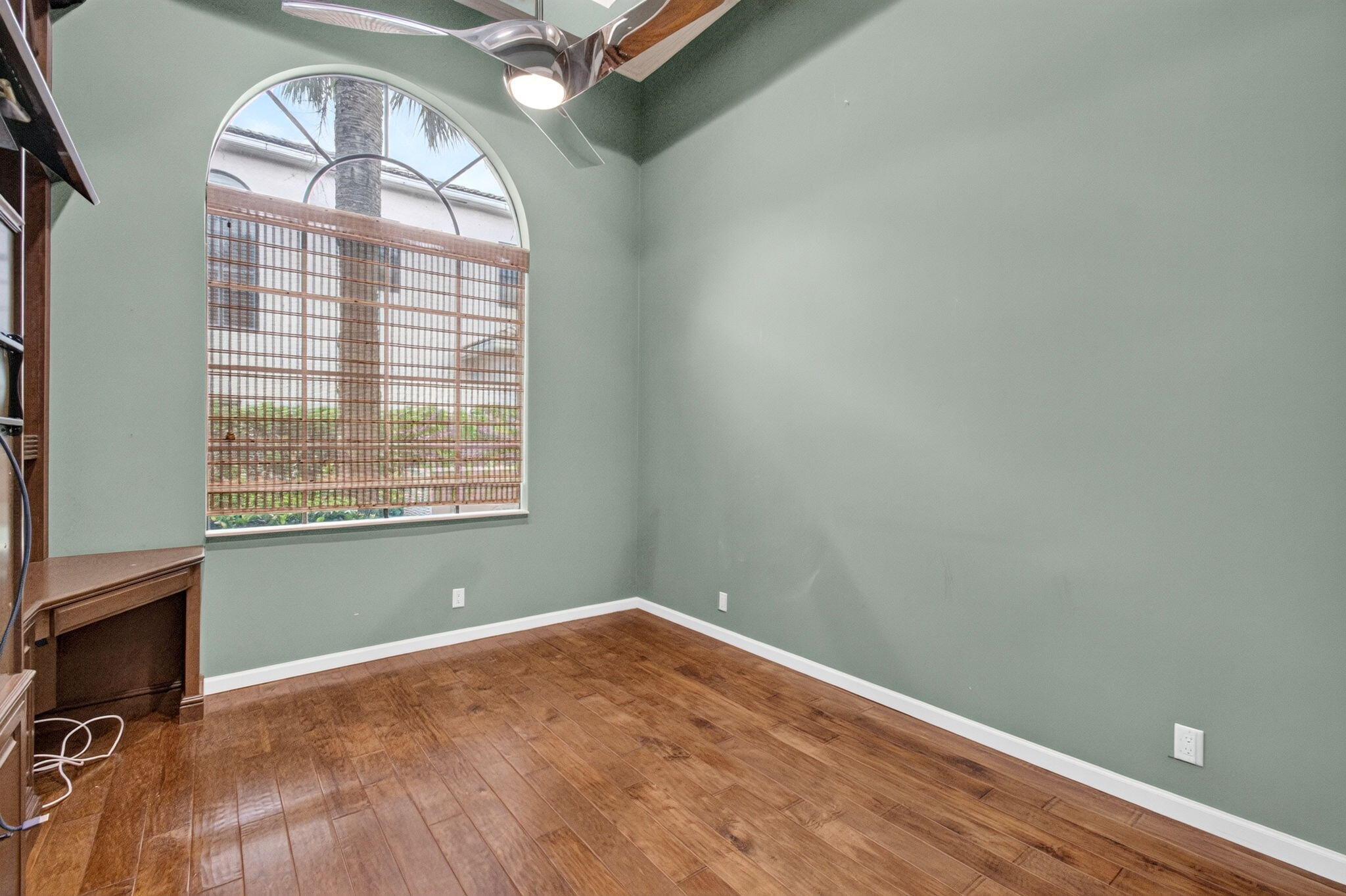 17835 Lake Azure Way Property Photo 47