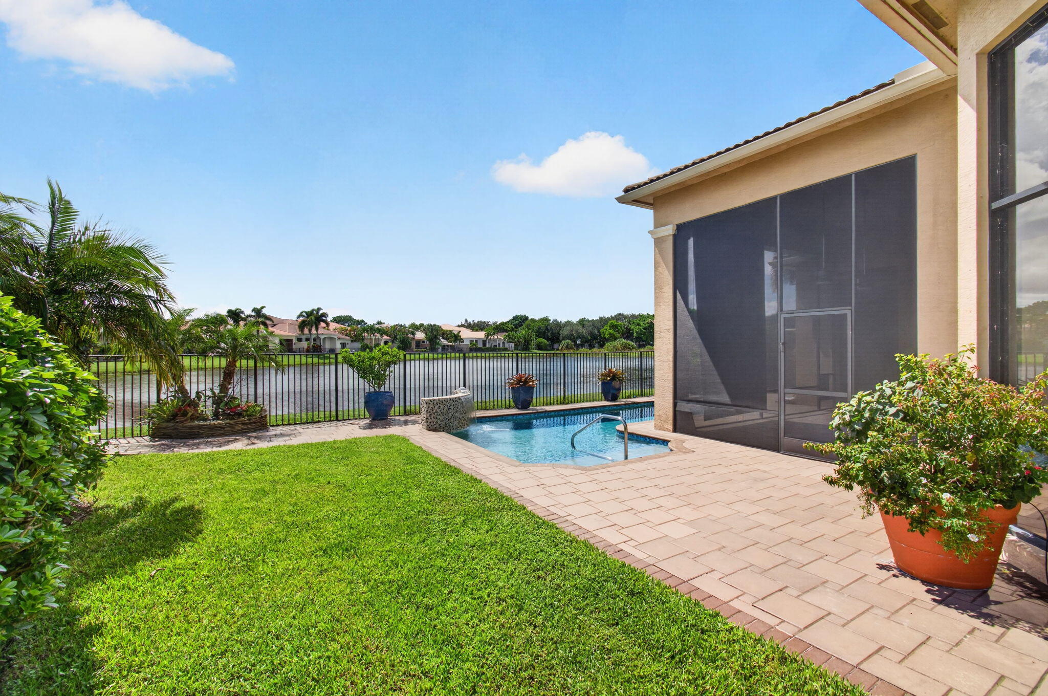 17835 Lake Azure Way Property Photo 89