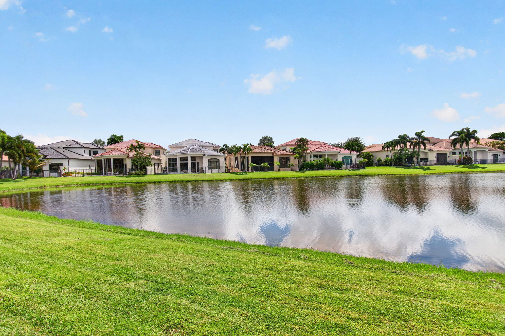 17835 Lake Azure Way Property Photo 95