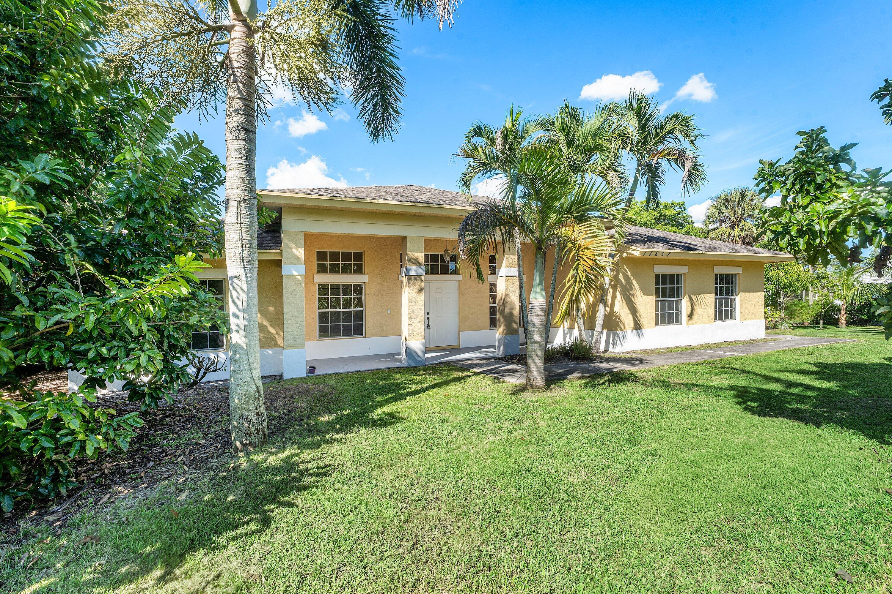17837 32nd Lane N Property Photo 1