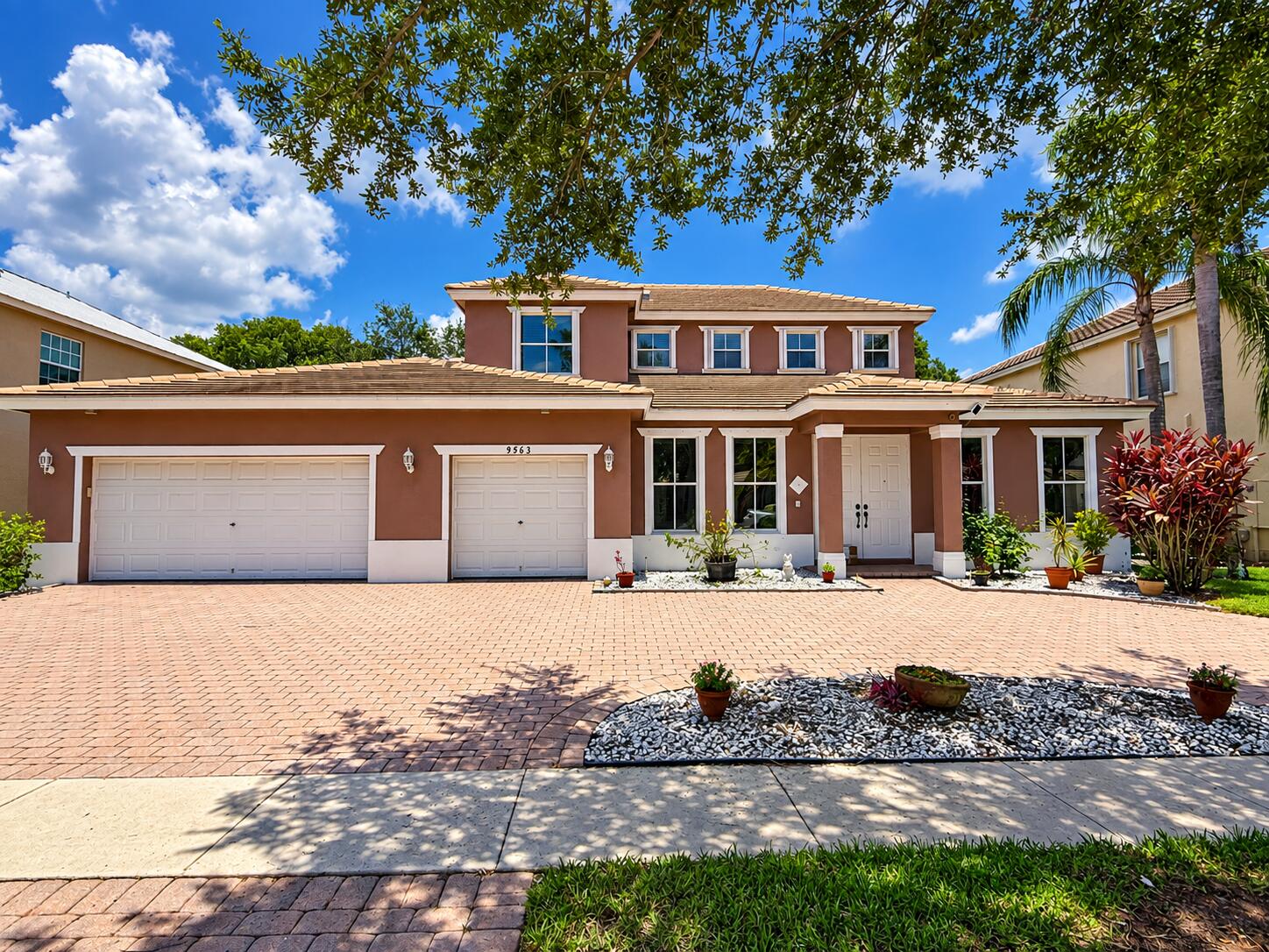 9563 Sedgewood Drive Property Photo 1