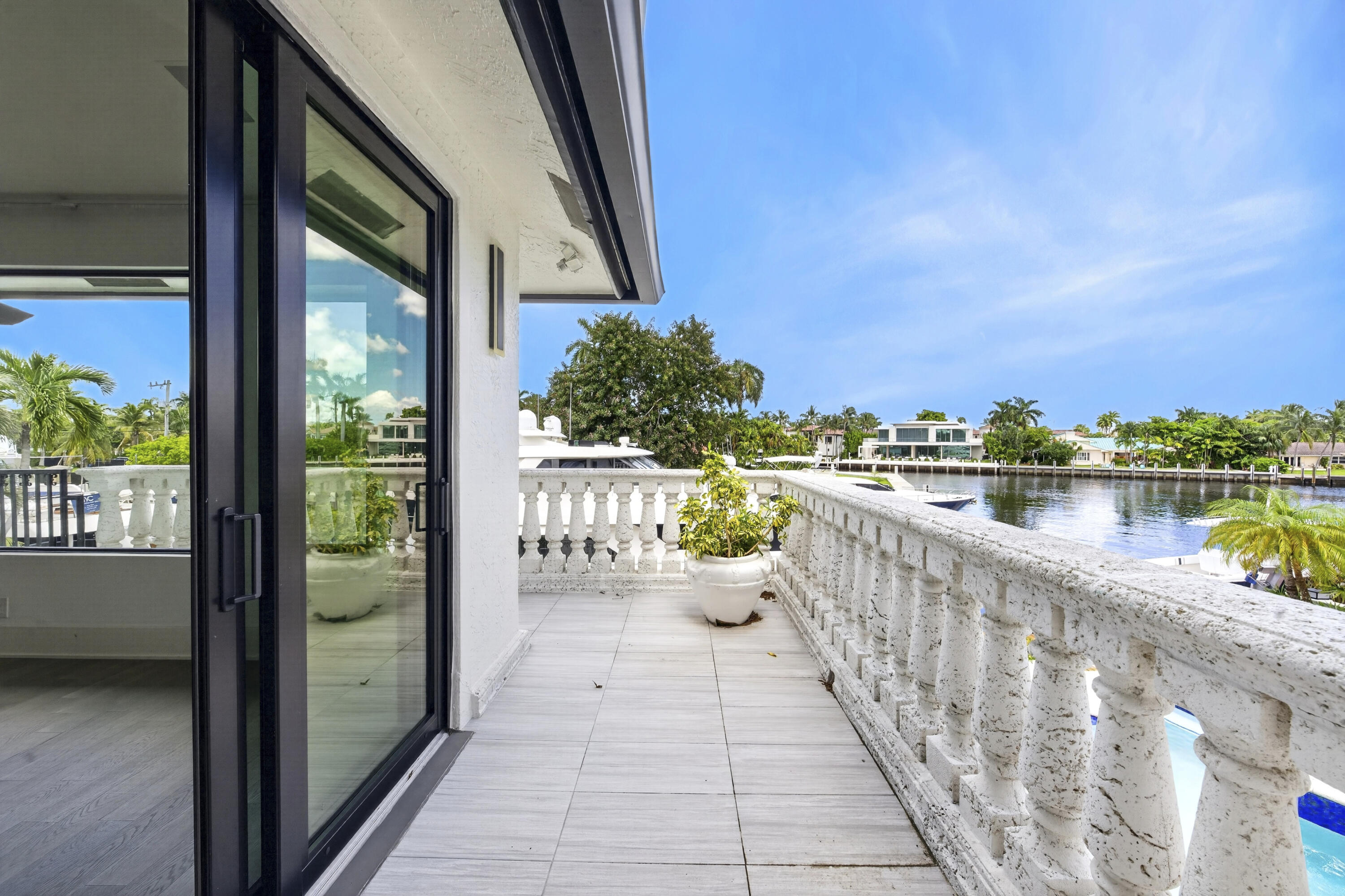 2561 Lucille Drive Property Photo 22