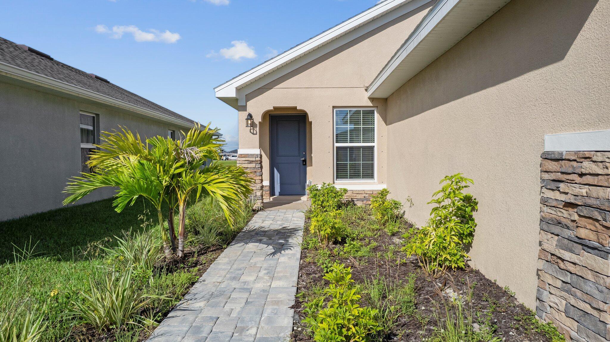 1276 Canfield Circle Se Property Photo 4