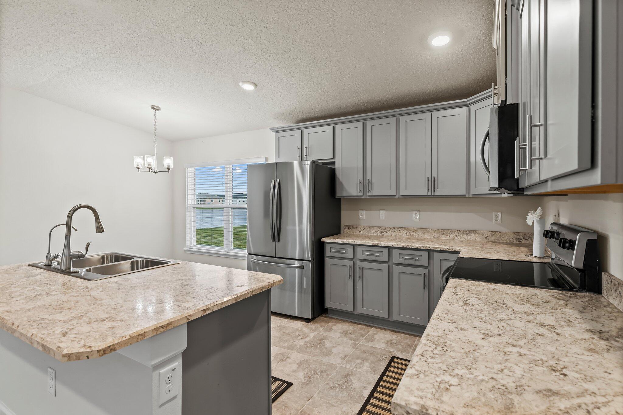 1276 Canfield Circle Se Property Photo 10
