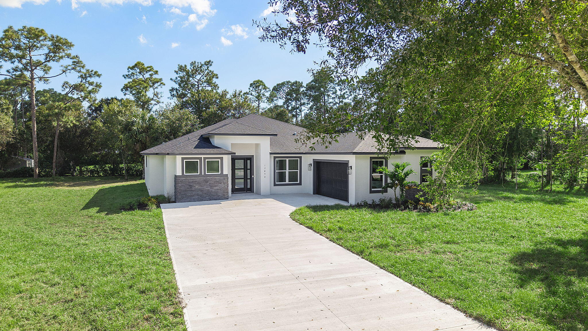 17850 Tangerine Boulevard Property Photo 1