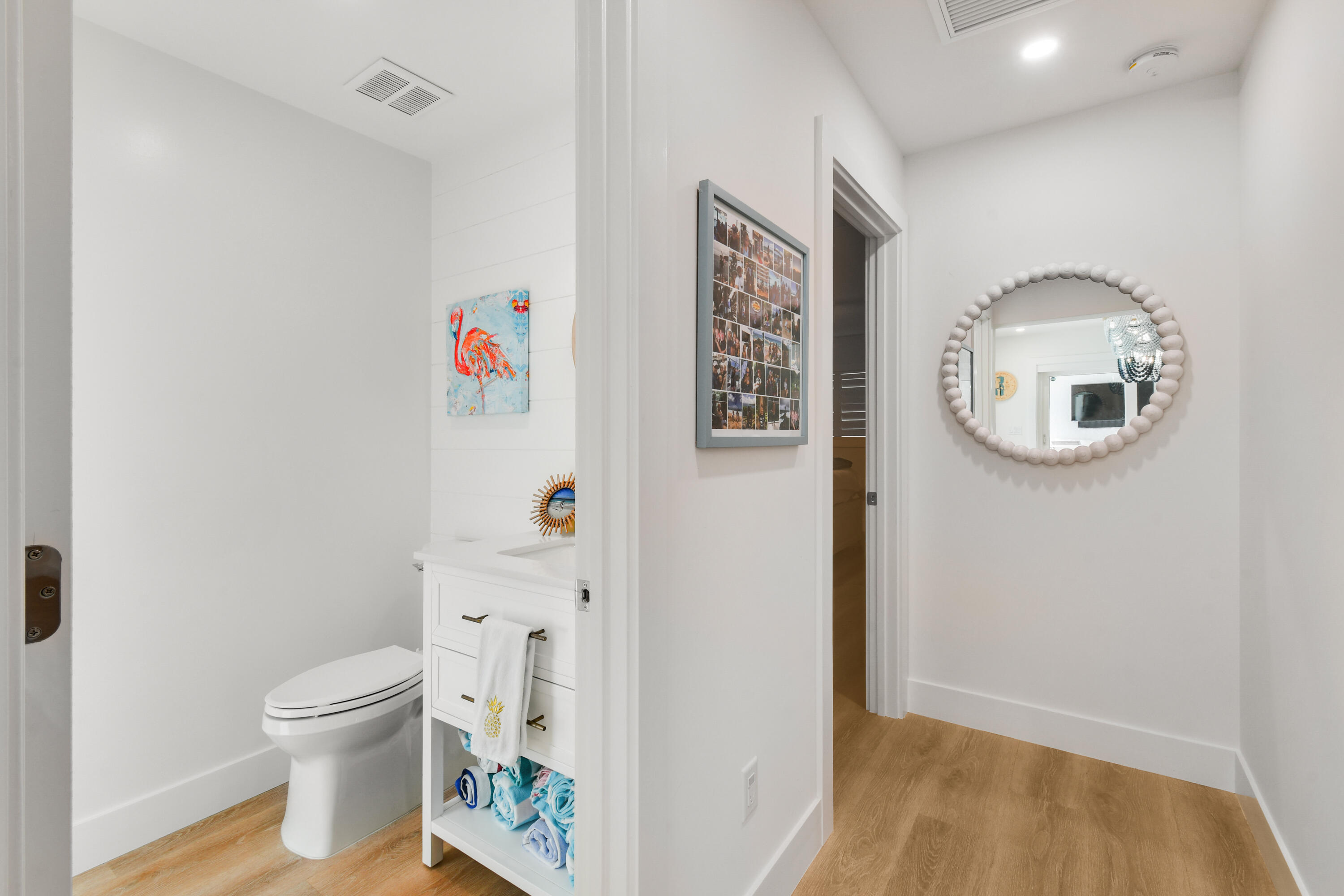 1091 Singer Drive Property Photo 32