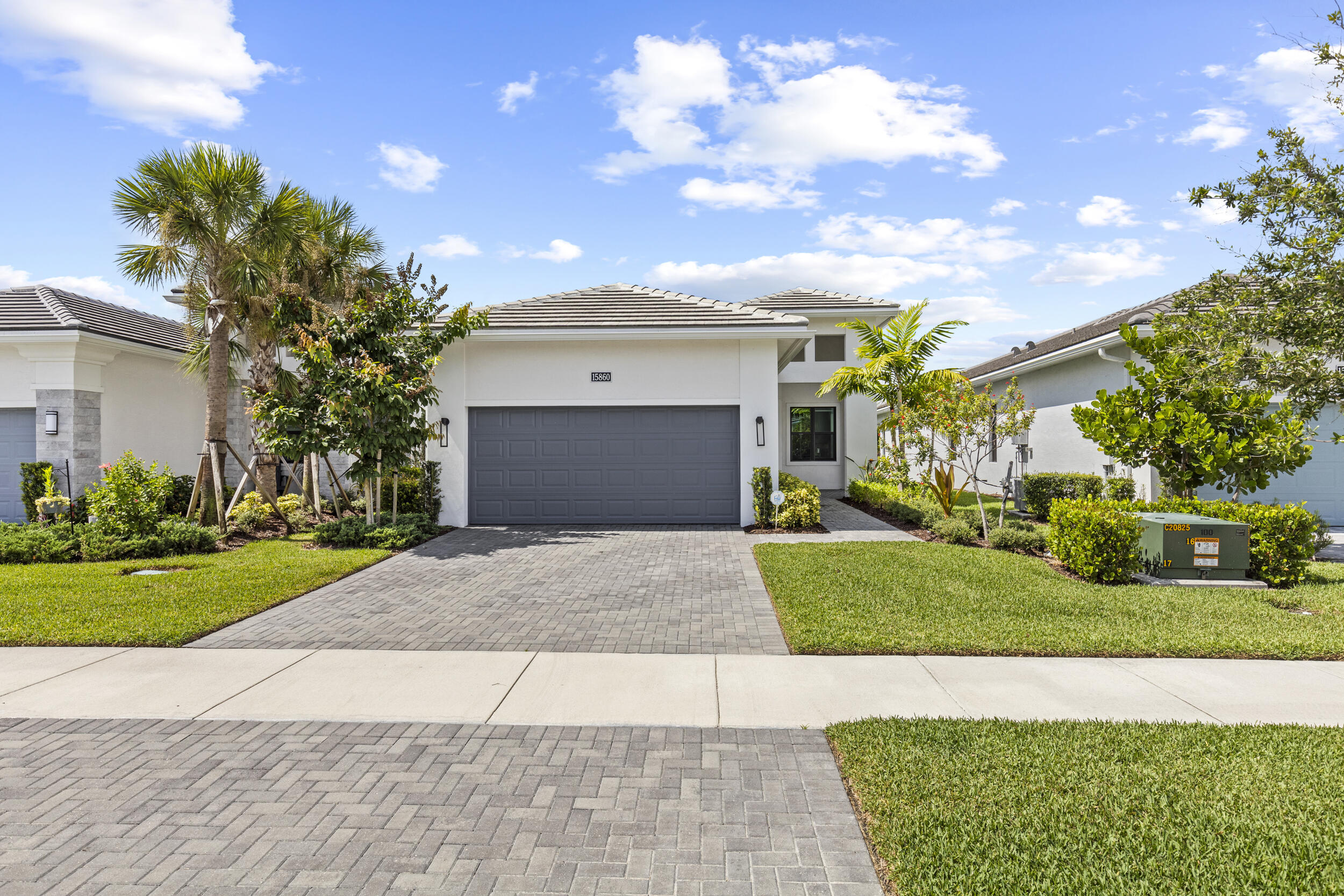 15860 KEY BISCAYNE Lane Property Photo 1
