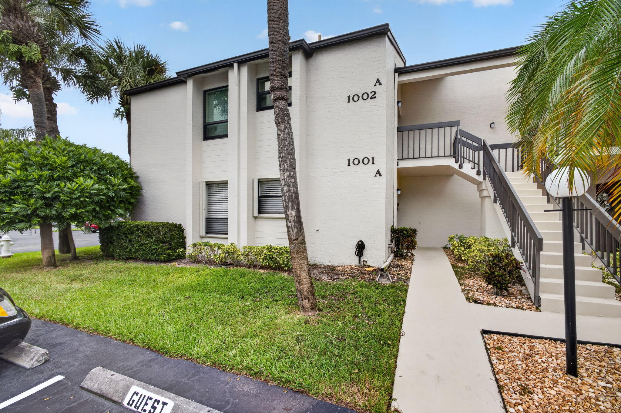 1001 Wingfoot Drive A Property Photo 1
