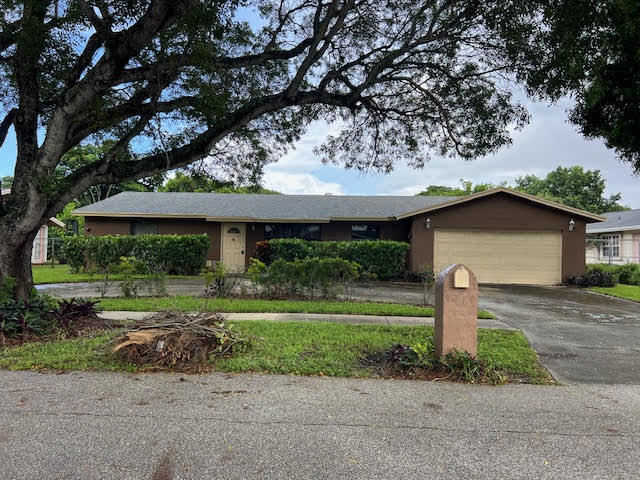 4214 WAVERLY Drive