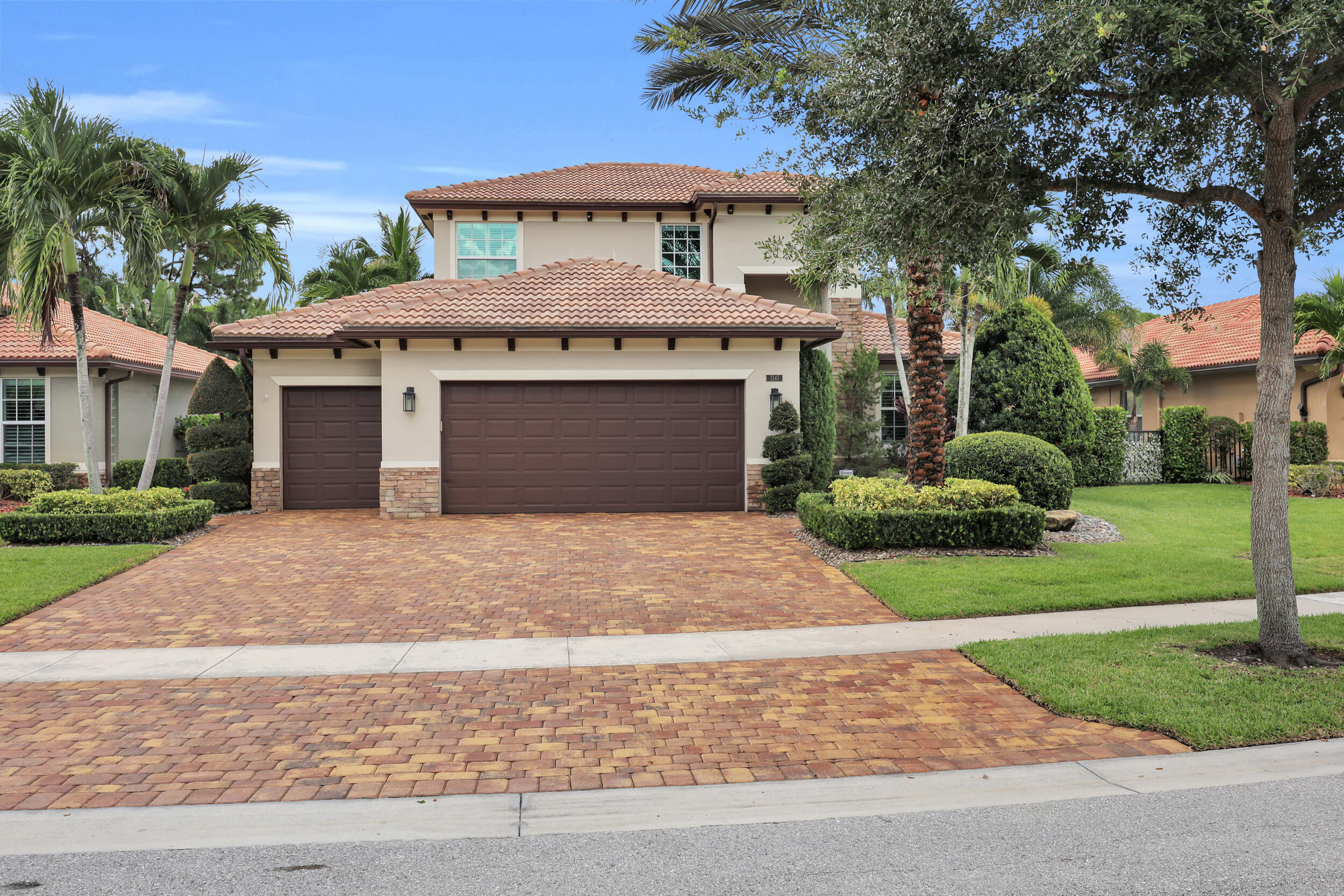 7147 Limestone Cay Road Property Photo 1