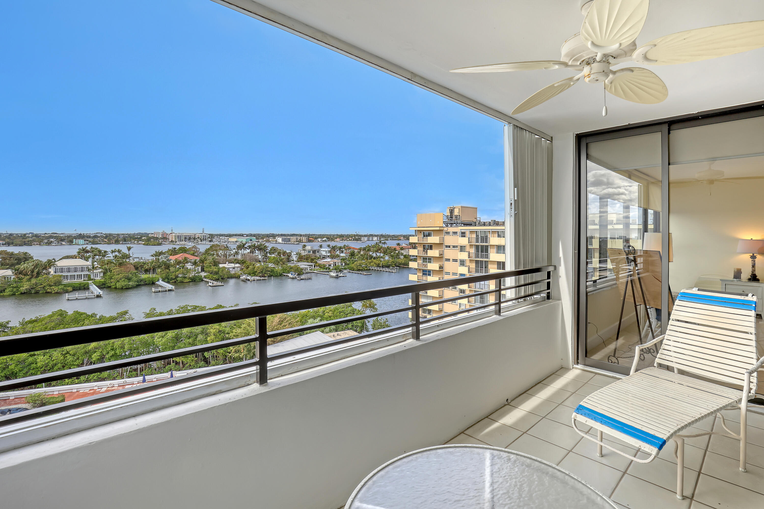 3589 S Ocean Boulevard 910 Property Photo 3