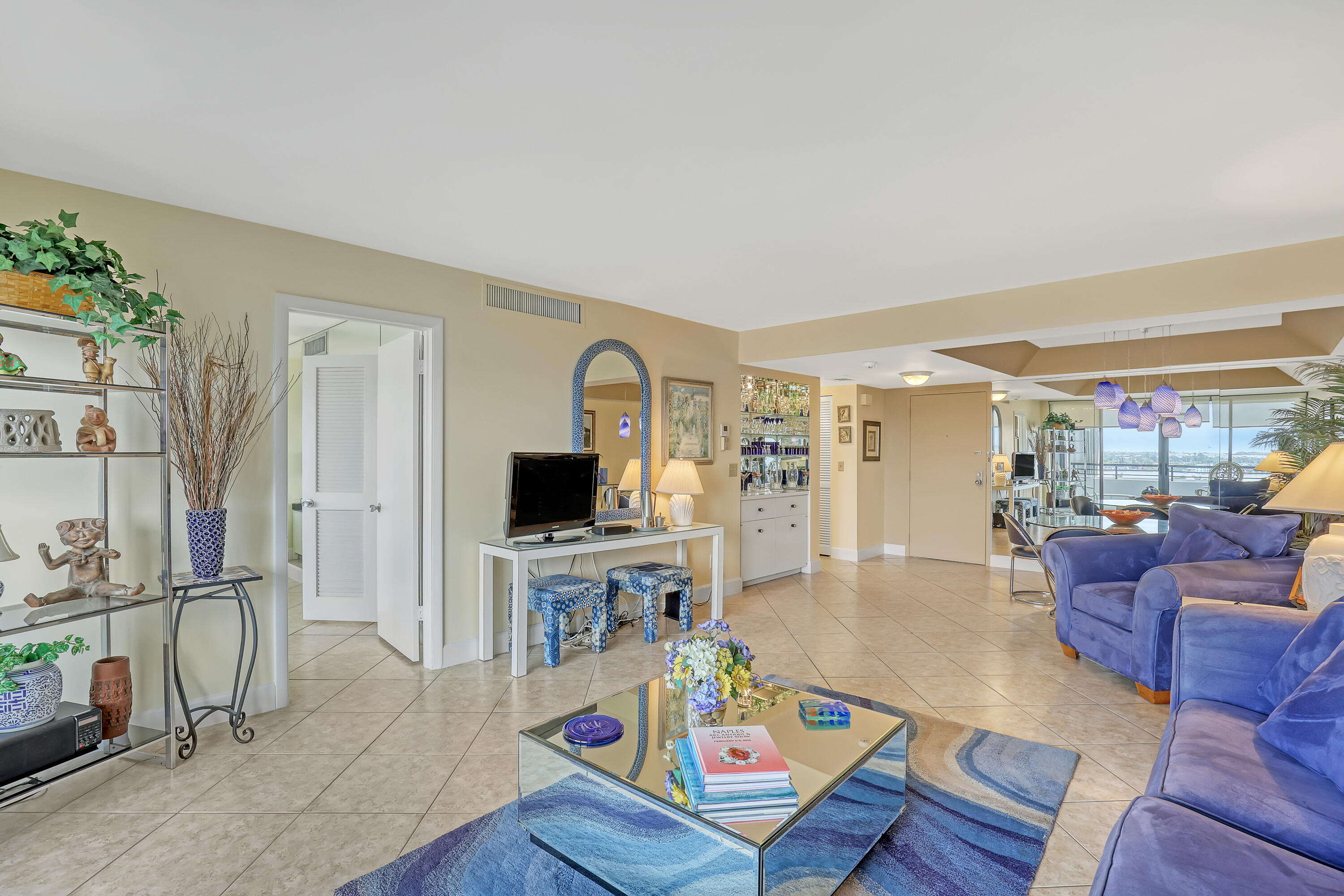 3589 S Ocean Boulevard 910 Property Photo 10