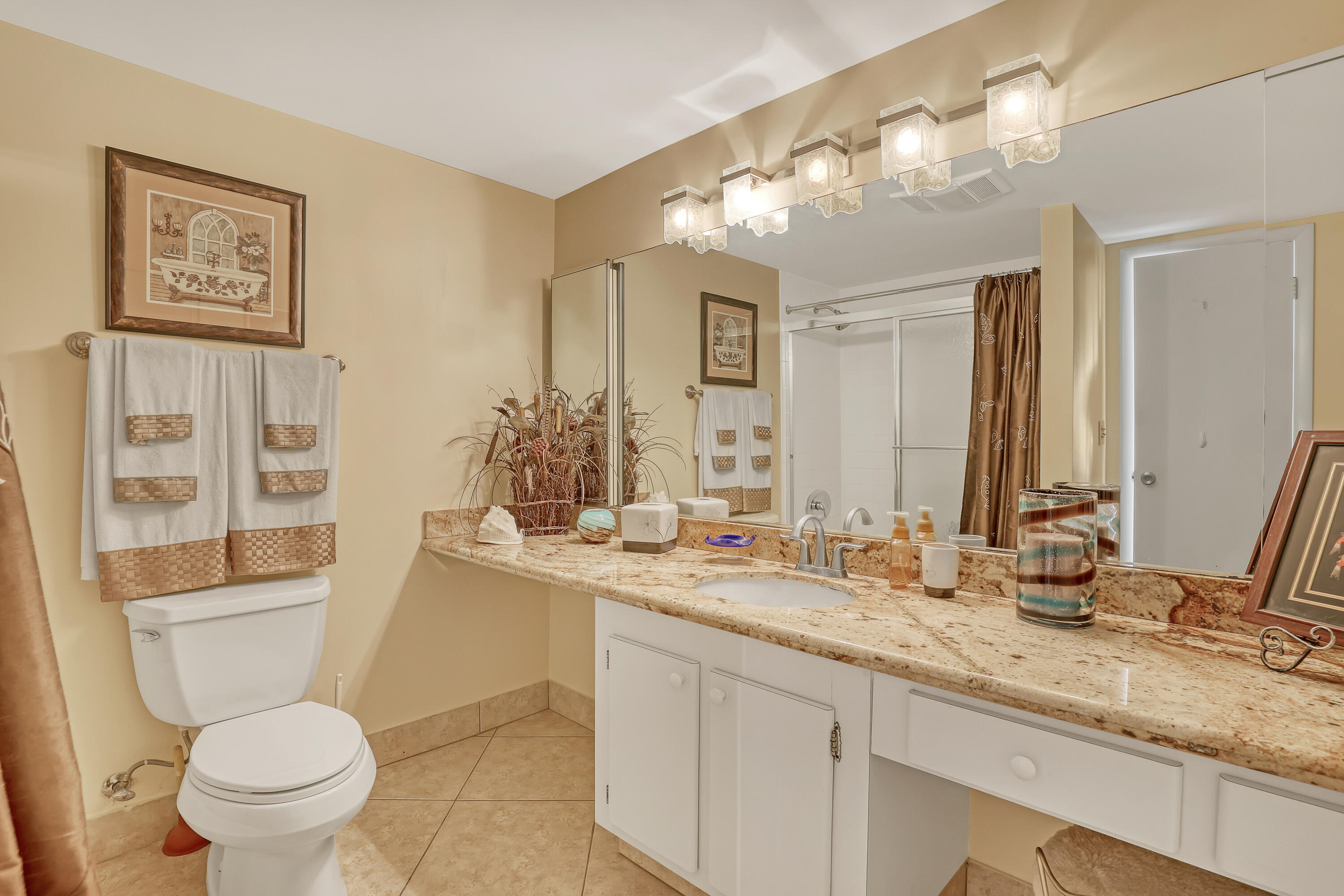 3589 S Ocean Boulevard 910 Property Photo 15
