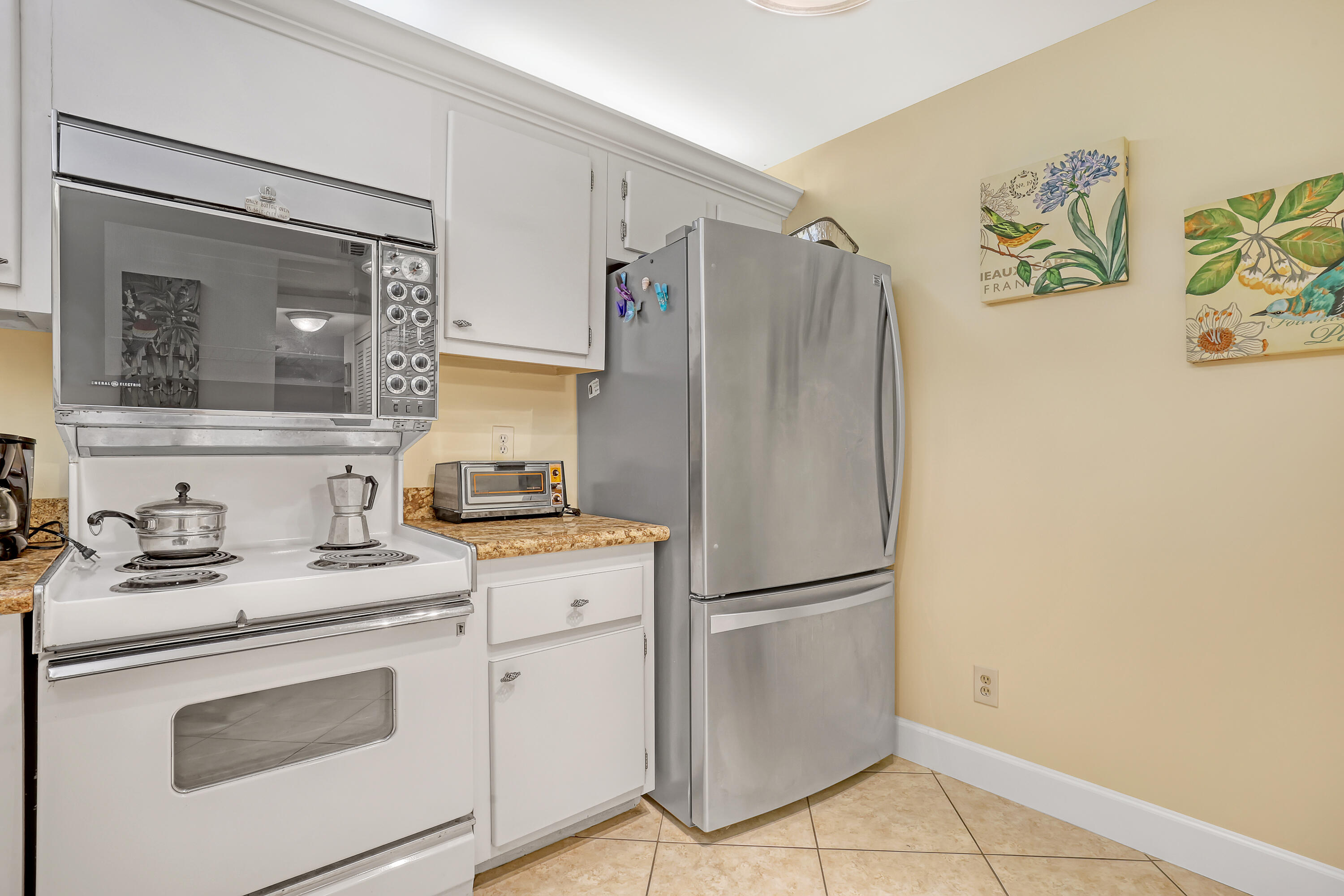 3589 S Ocean Boulevard 910 Property Photo 19