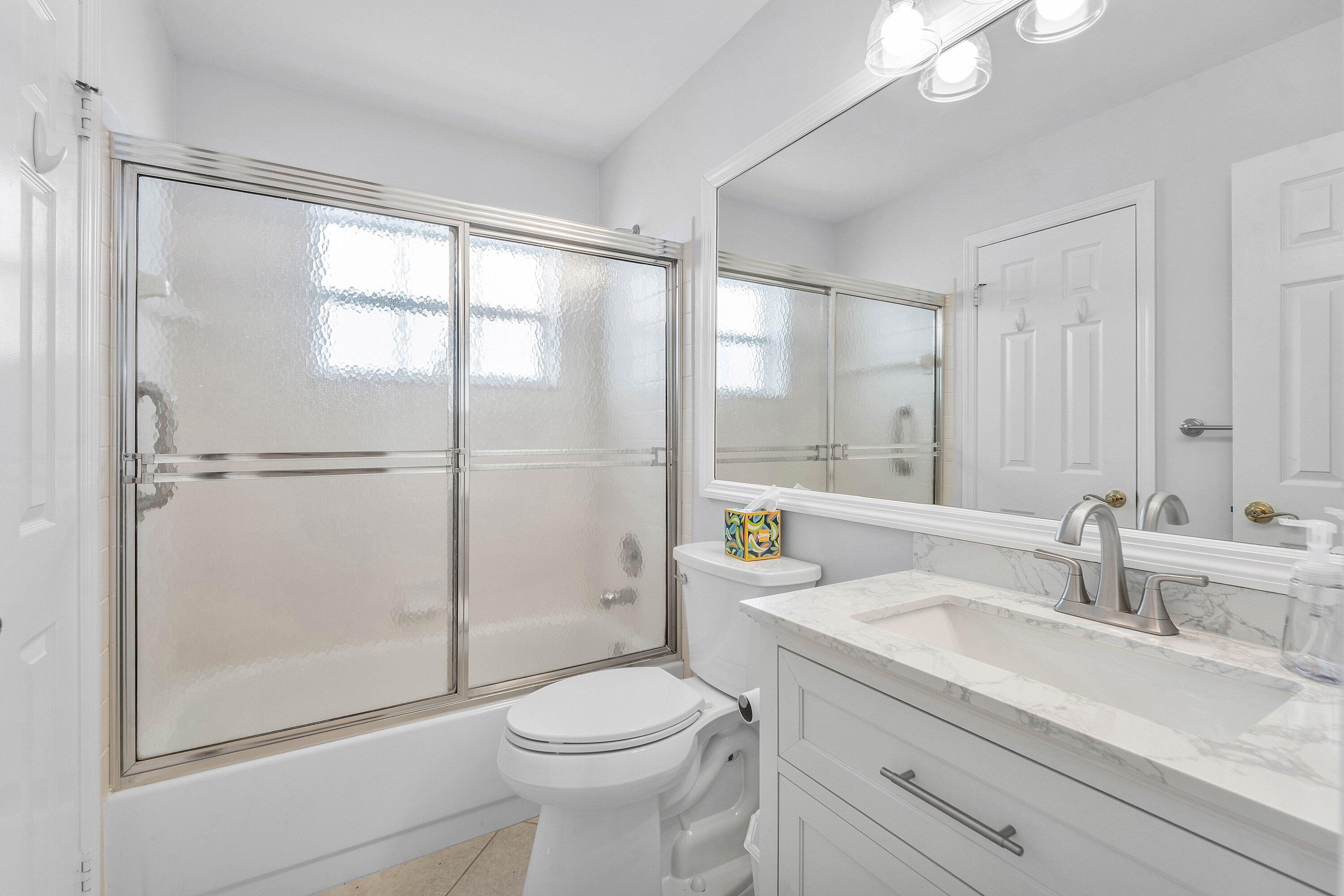 12 Elgin Lane Property Photo 17