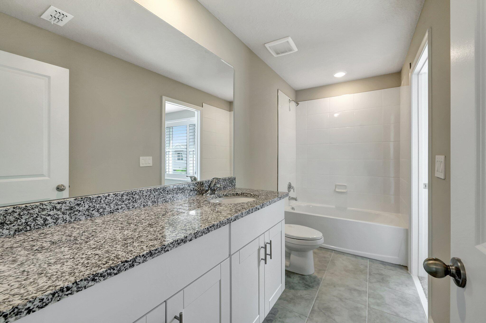 5764 Se Edgewater Circle Property Photo 24