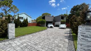 B26081480 Property Photo 1