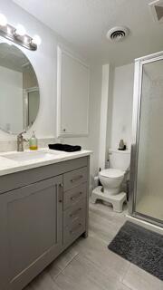 B26081480 Property Photo 26