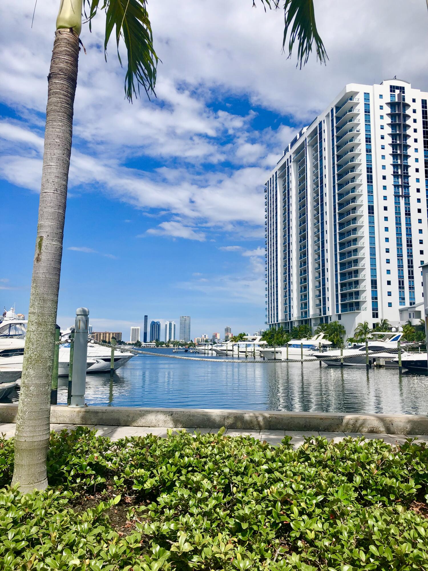 17111 Biscayne Boulevard 1903 Property Photo 2