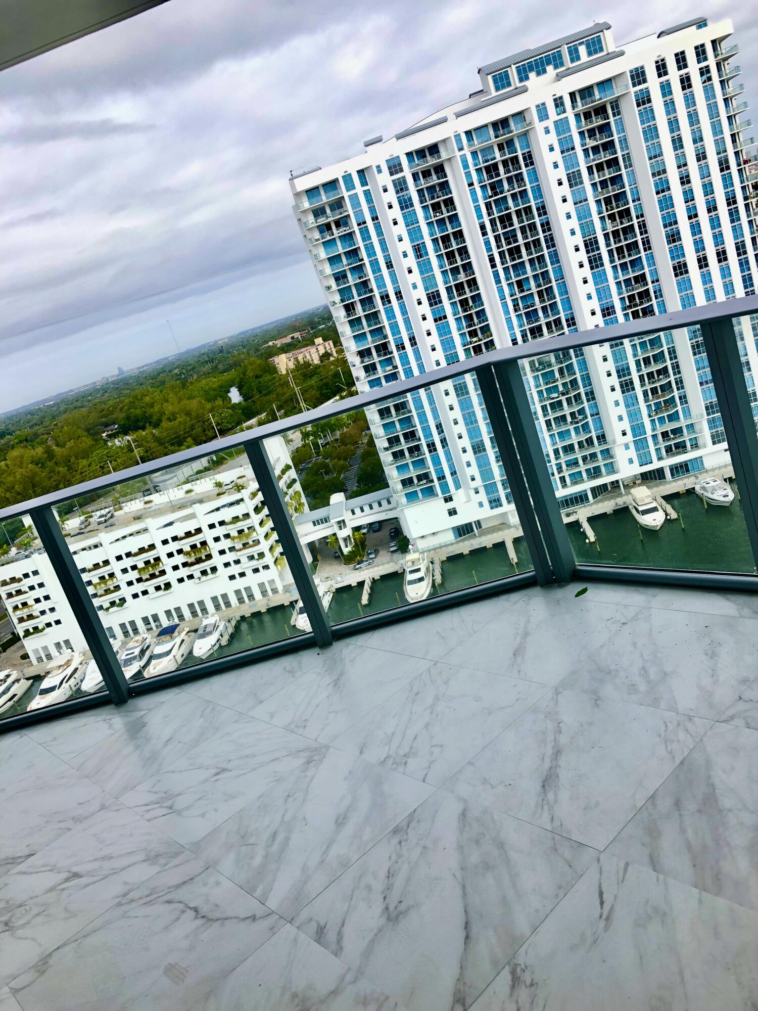 17111 Biscayne Boulevard 1903 Property Photo 16