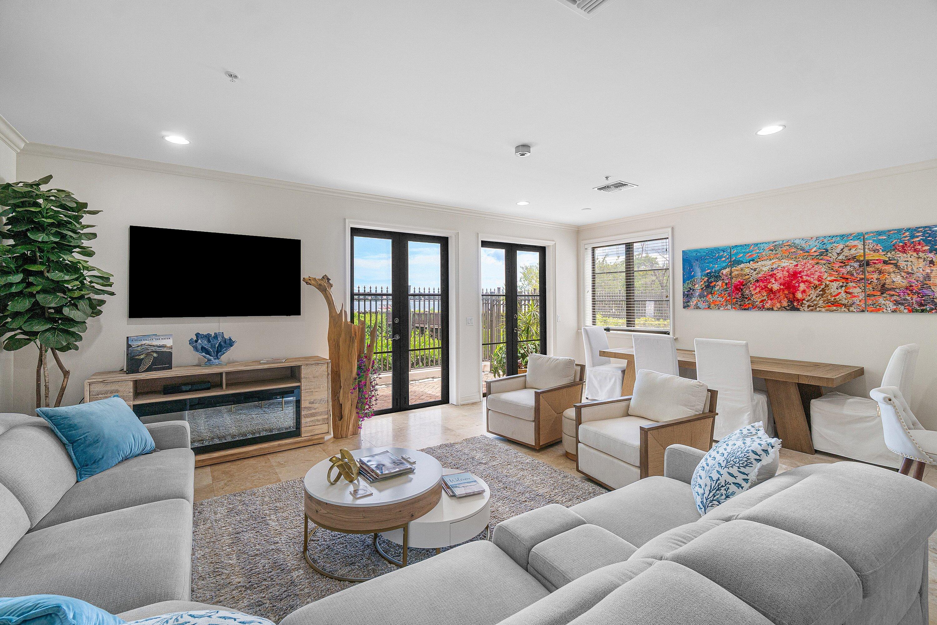 910 Via Villagio Property Photo 19