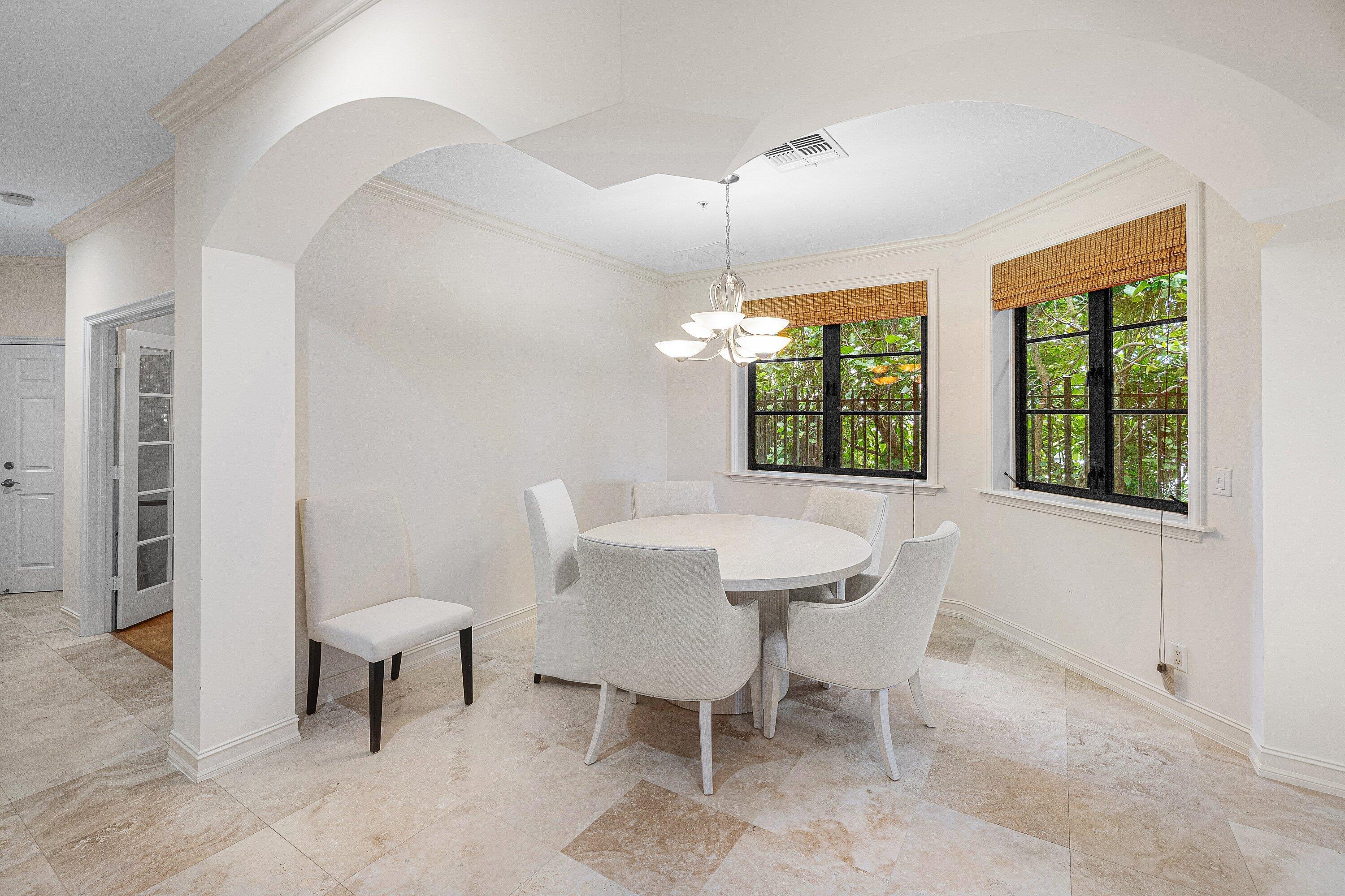 910 Via Villagio Property Photo 25
