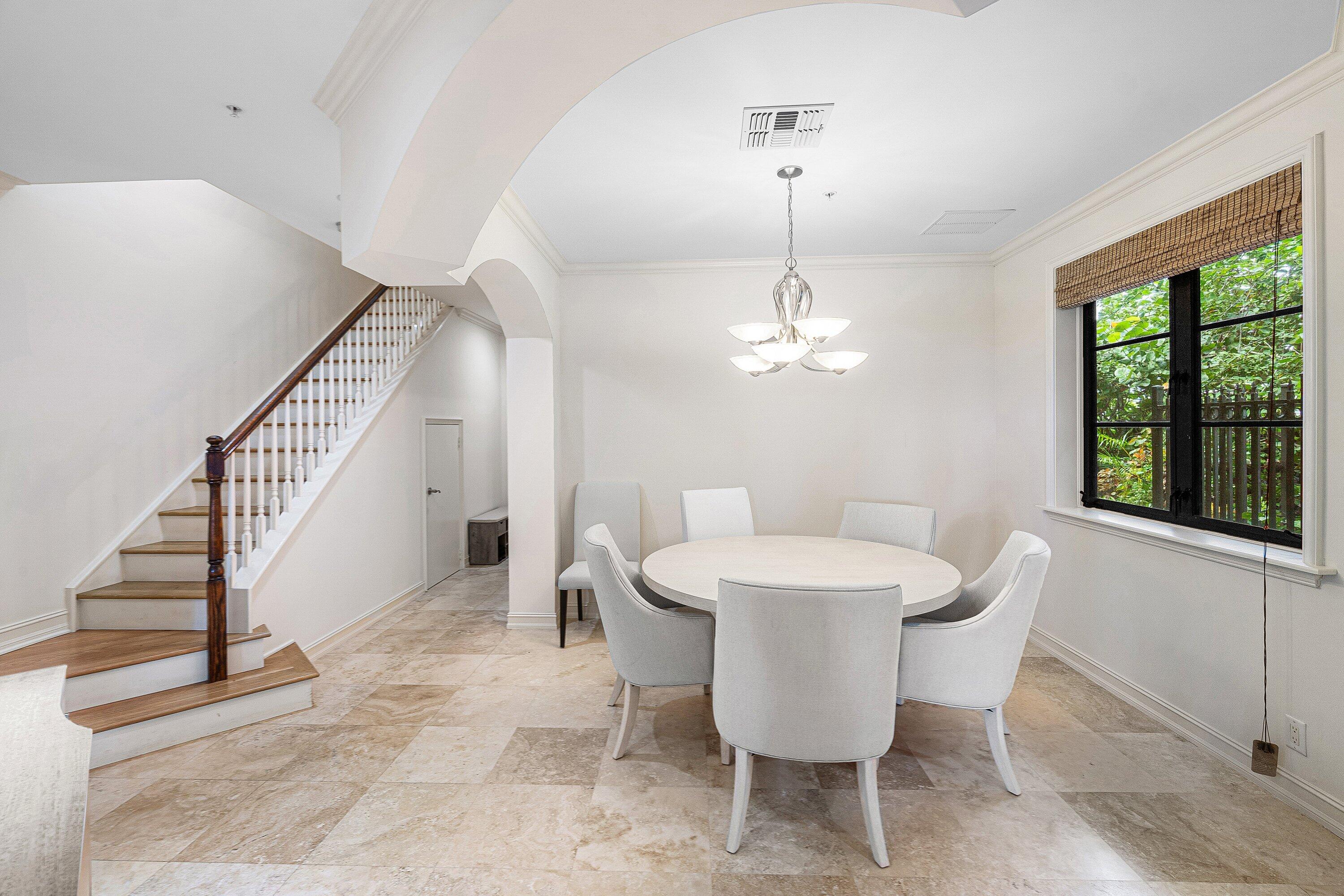 910 Via Villagio Property Photo 26