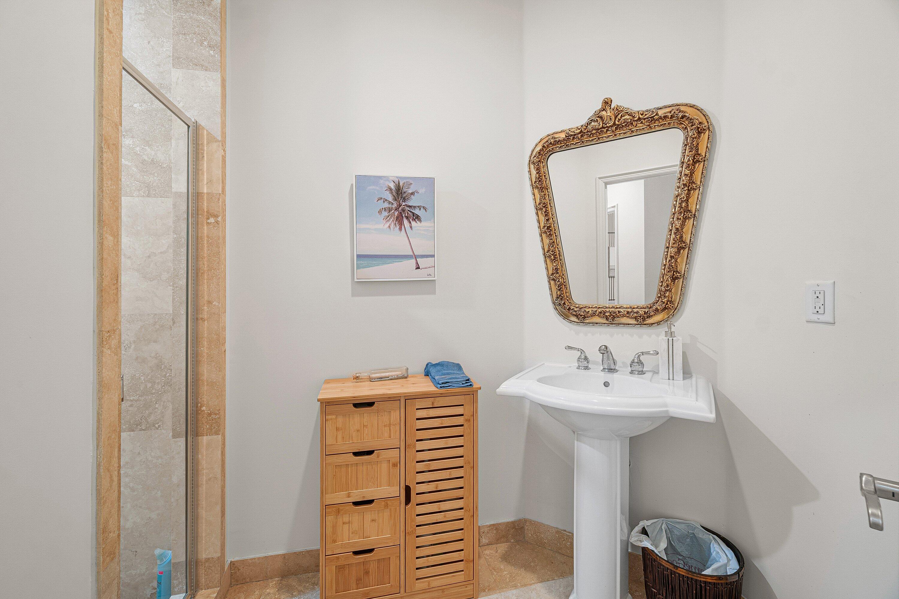 910 Via Villagio Property Photo 30