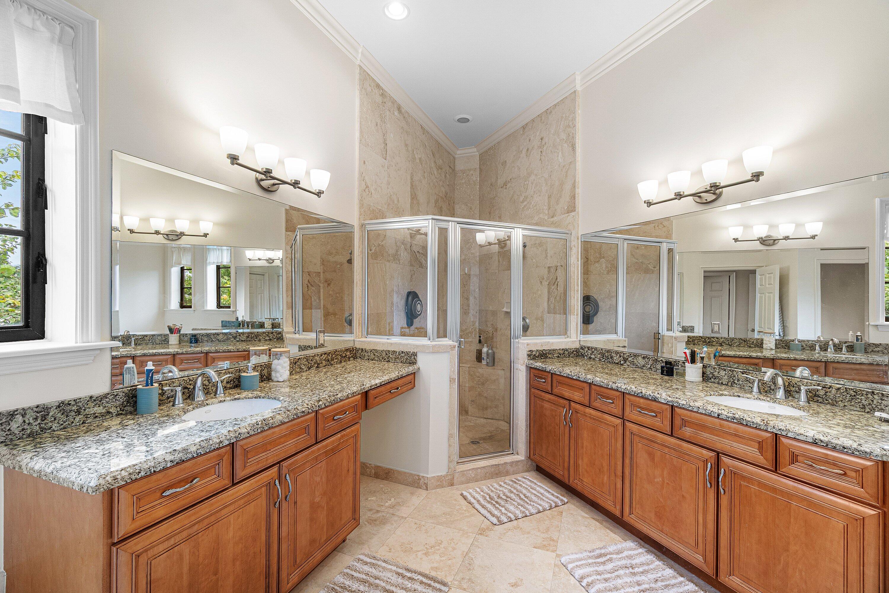 910 Via Villagio Property Photo 37