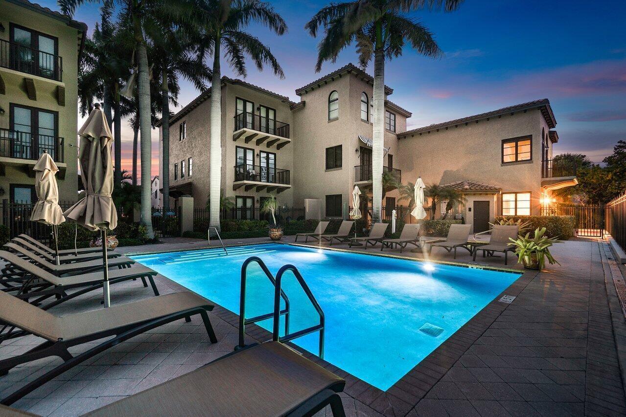910 Via Villagio Property Photo 46