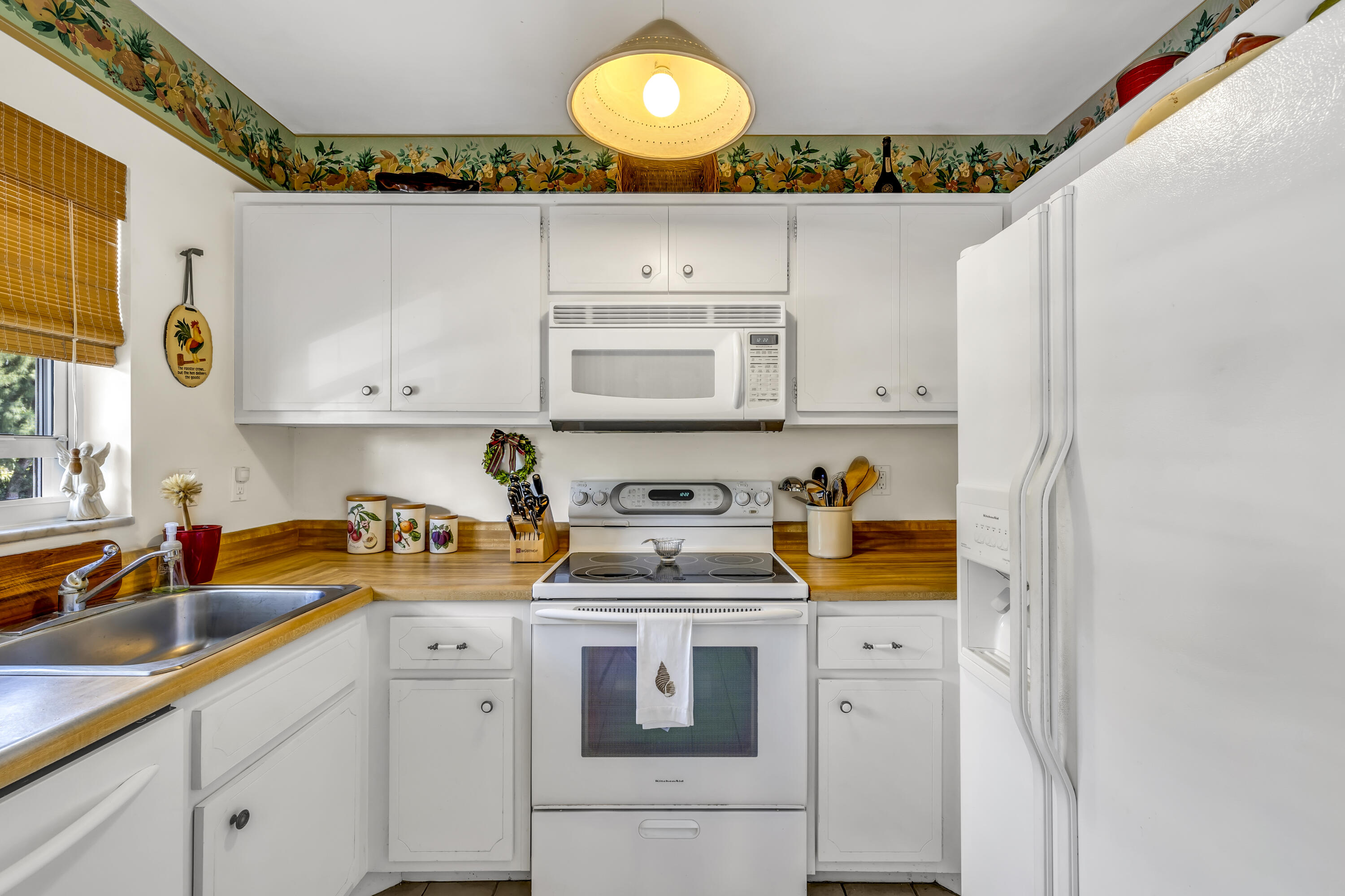 139 Sunrise Avenue 2080 Property Photo 3